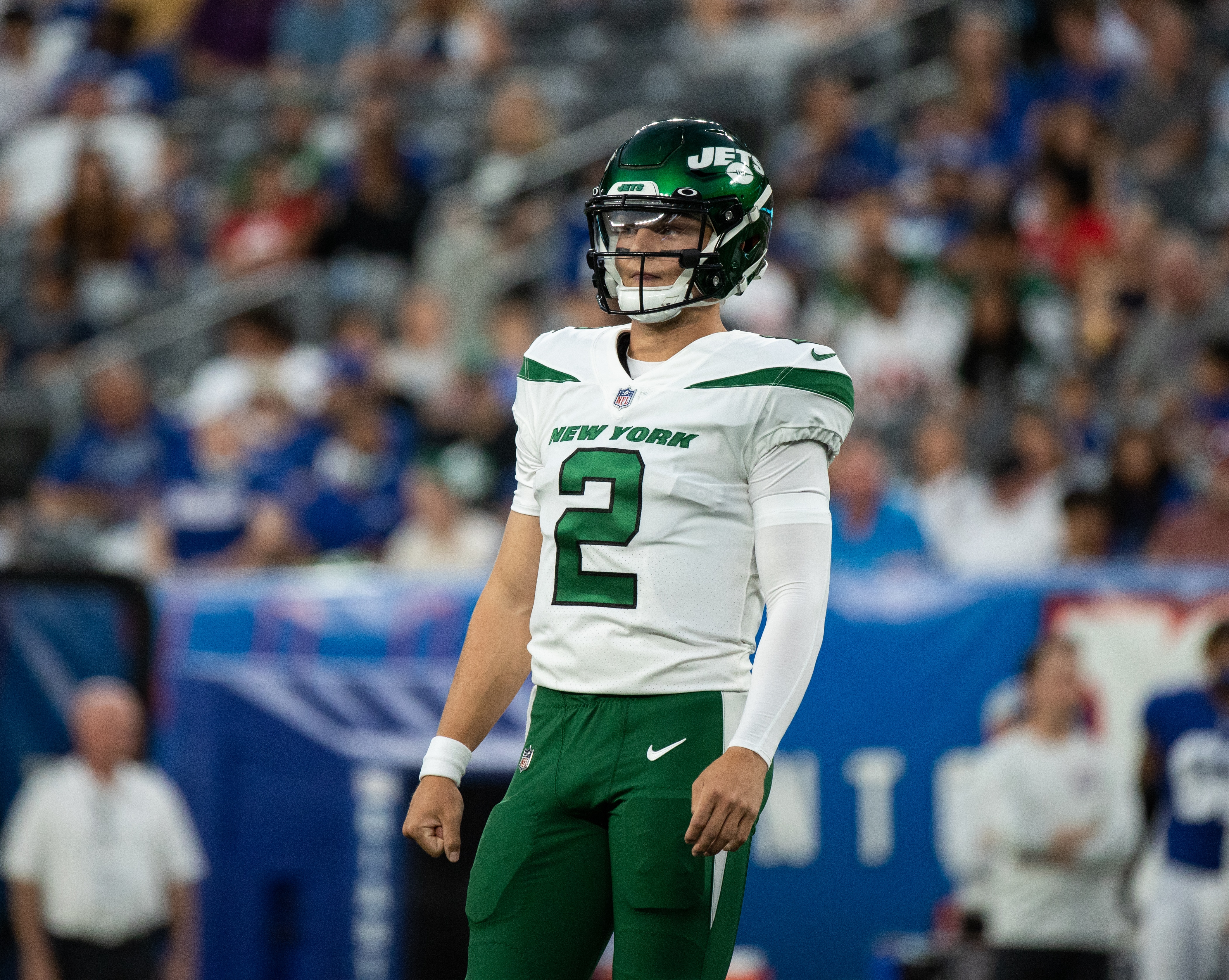 EAST RUTHERFORD, NJ - AUGUST 14: Zach Wilson #2 of the New York Jets during the first quarter of a preseason game against the New York Giants at MetLife Stadium on August 14, 2021 in East Rutherford, New Jersey. (Photo by Dustin Satloff/Getty Images)