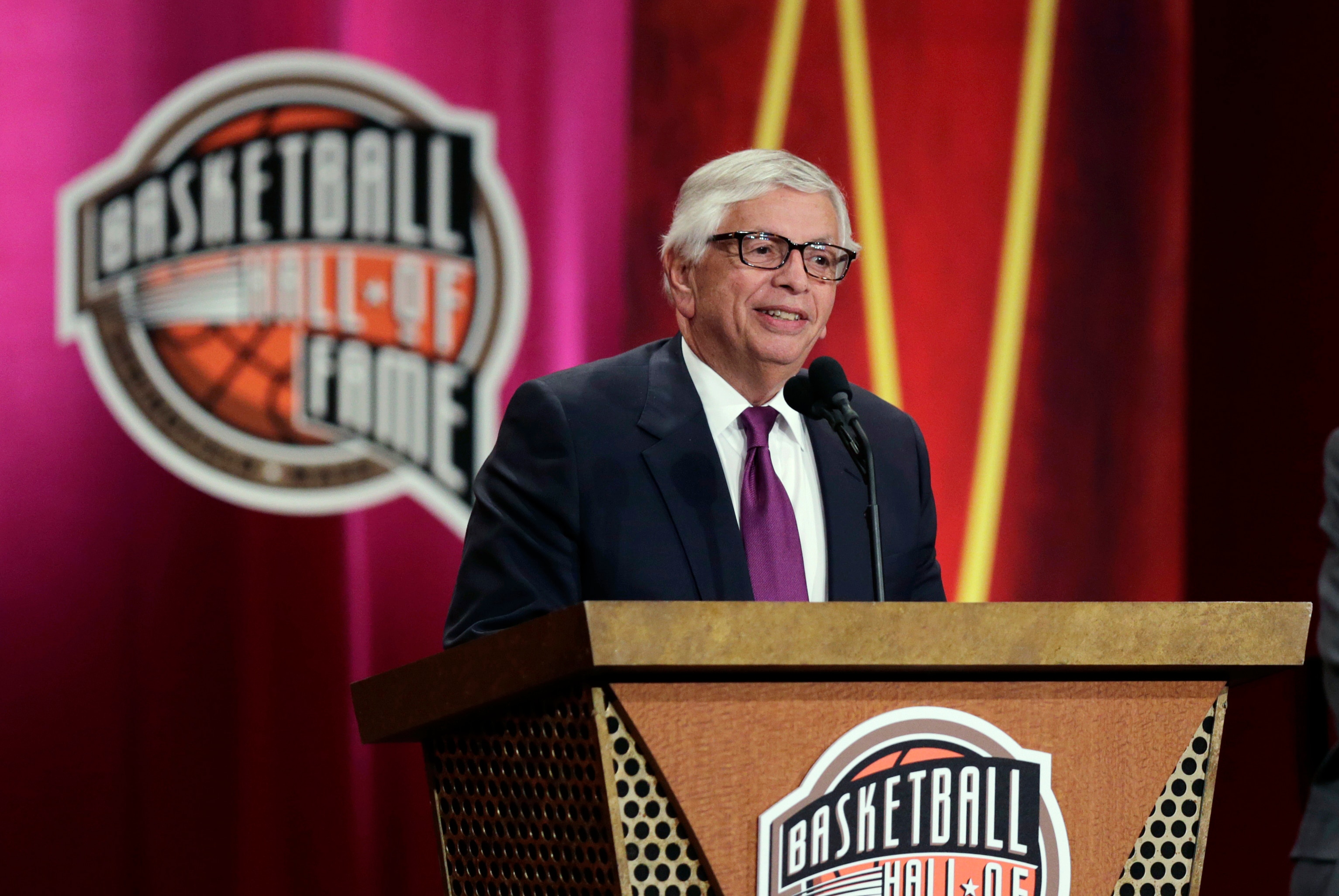 Former NBA Commissioner David Stern speaks during his induction to the Basketball Hall of Fame in Springfield, Mass., Friday, Aug. 8, 2014. (AP Photo/Charles Krupa)