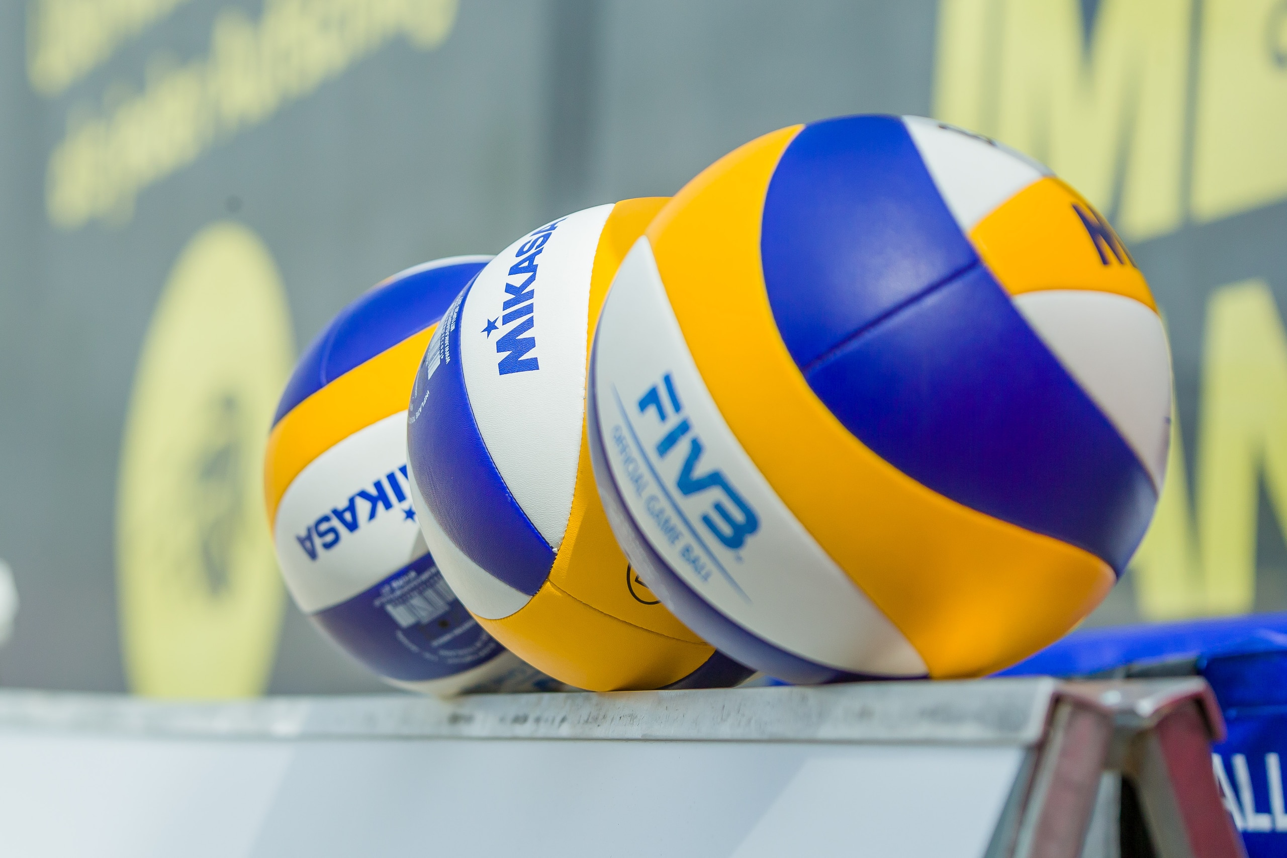 DUESSELDORF, GERMANY - JULY 26: (BILD ZEITUNG OUT) Three volleyballs on an advertising band during the semi-final of qualification for the German Championships 2020 on July 26, 2020 in Duesseldorf, Germany. (Photo by Mario Hommes/DeFodi Images via Getty Images) DUESSELDORF, GERMANY - JULY 26: (BILD ZEITUNG OUT) Three volleyballs on an advertising band during the semi-final of qualification for the German Championships 2020 on July 26, 2020 in Duesseldorf, Germany. (Photo by Mario Hommes/DeFodi Images via Getty Images)