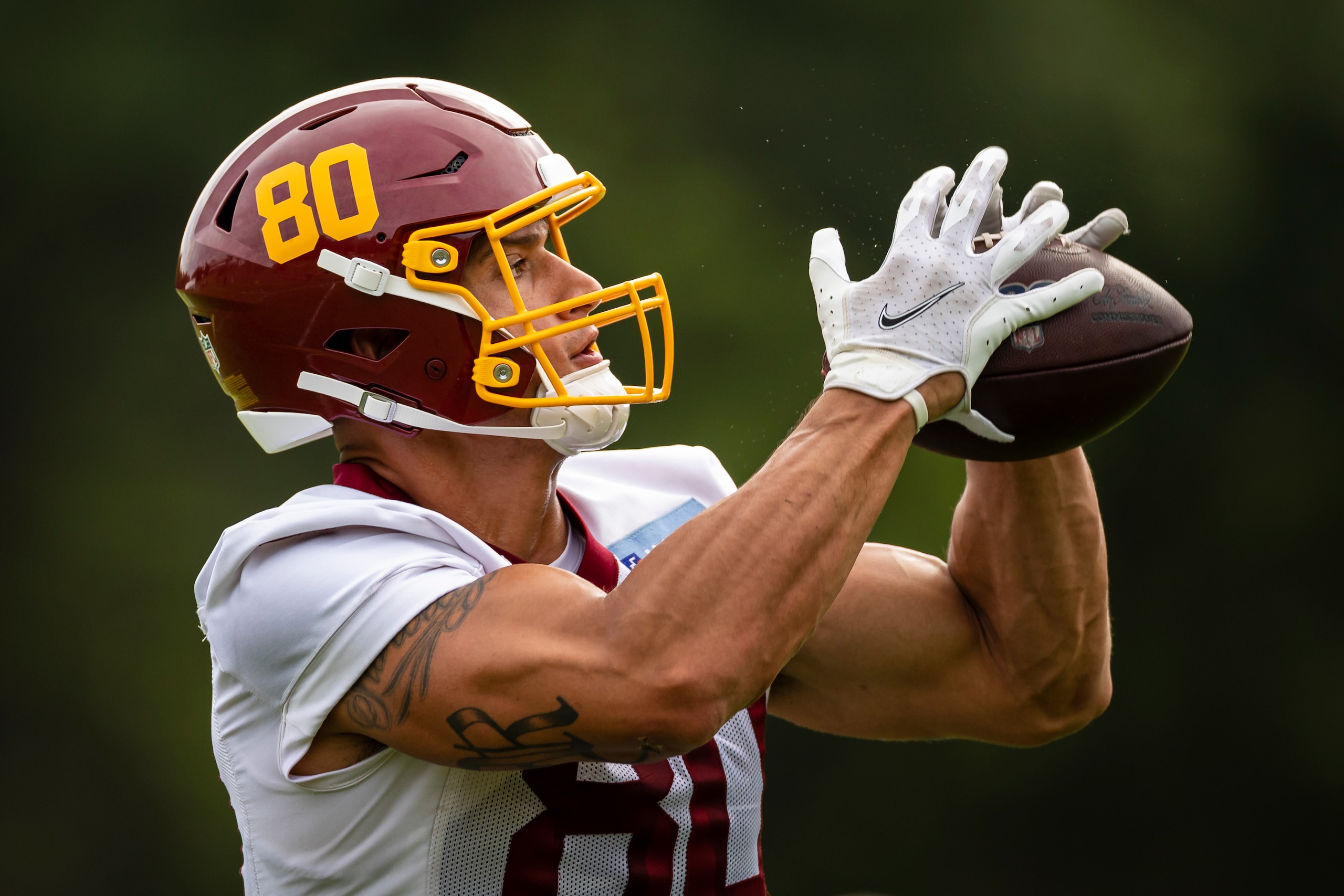 ASHBURN, VA - JUNE 09: Sammis Reyes #80 of the Washington Football Team makes a catch during mandatory minicamp at Inova Sports Performance Center on June 9, 2021 in Ashburn, Virginia. (Photo by Scott Taetsch/Getty Images)