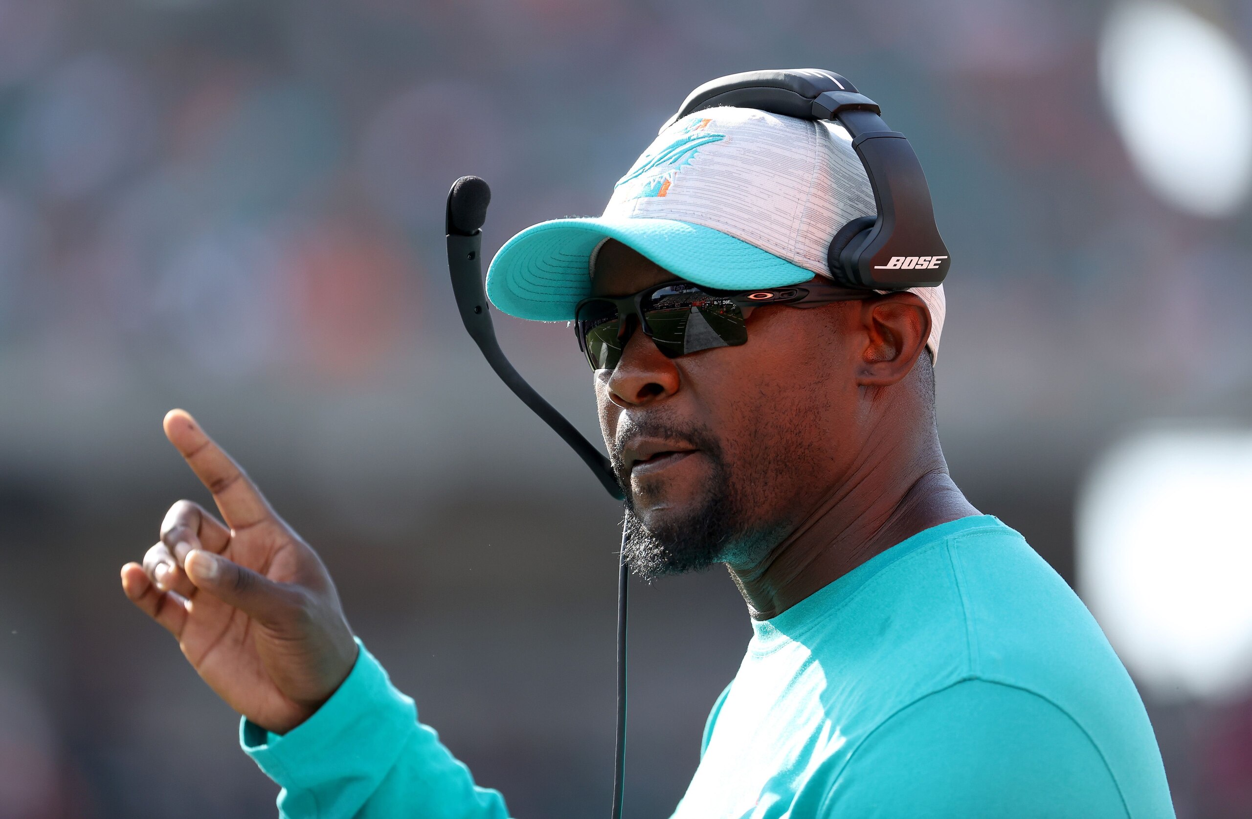 CINCINNATI, OHIO - AUGUST 29: Brian Flores the head coach of the Miami Dolphins against the Cincinnati Bengals at Paul Brown Stadium on August 29, 2021 in Cincinnati, Ohio. (Photo by Andy Lyons/Getty Images)