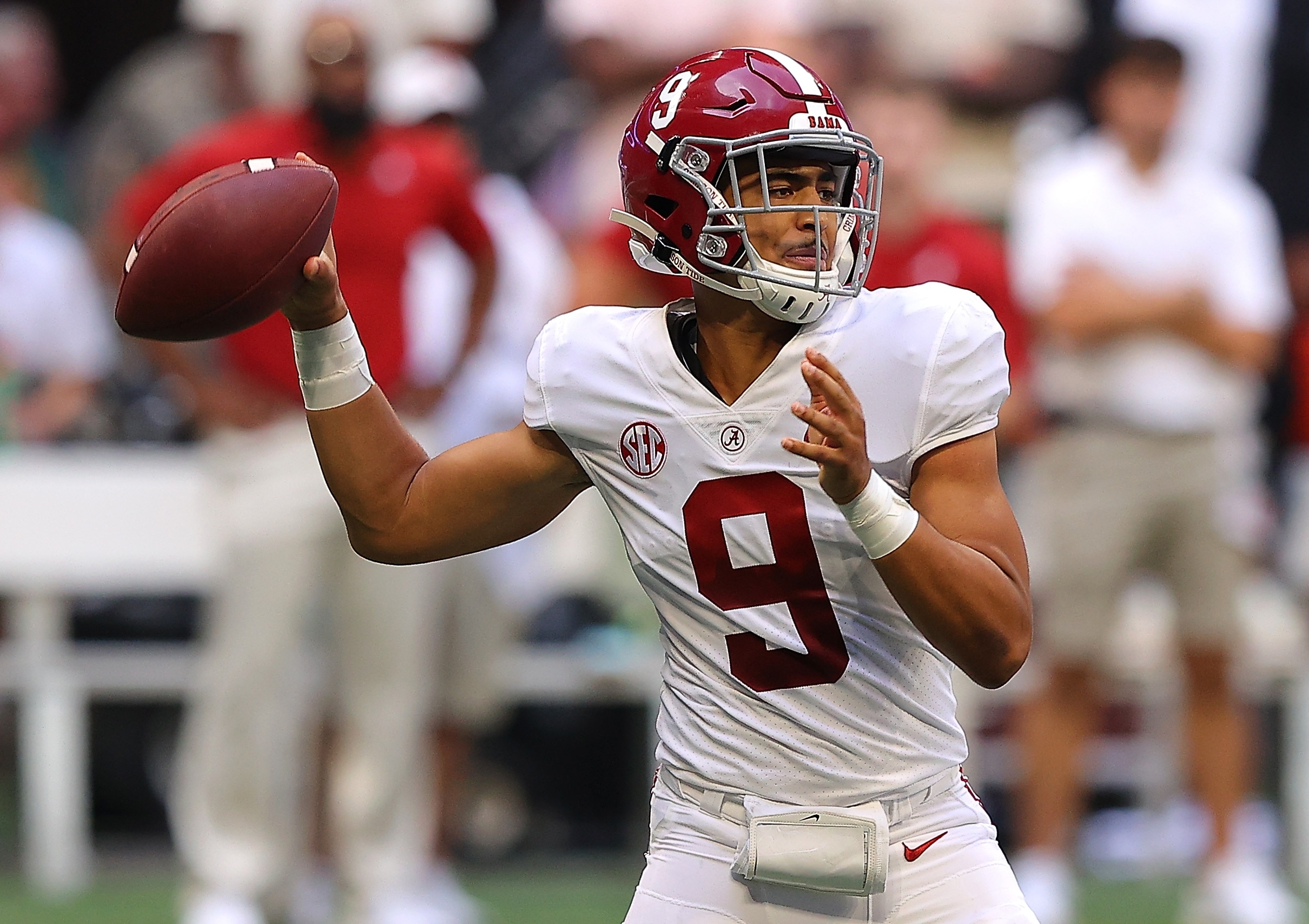 ATLANTA, GEORGIA - SEPTEMBER 04:  Bryce Young #9 of the Alabama Crimson Tide looks to pass against the Miami Hurricanes during the first half of the Chick-fil-A Kick-Off Game at Mercedes-Benz Stadium on September 04, 2021 in Atlanta, Georgia. (Photo by Kevin C. Cox/Getty Images)