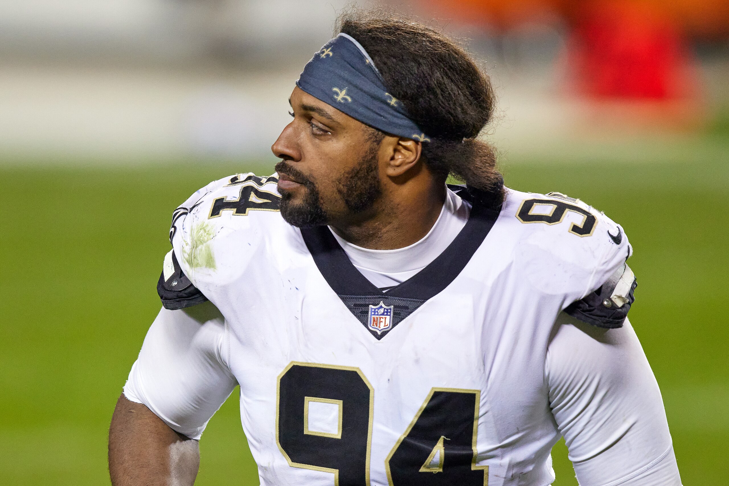 CHICAGO, IL - NOVEMBER 01: New Orleans Saints defensive end Cameron Jordan (94) looks on in action during a game between the Chicago Bears and the New Orleans Saints on November 01, 2020 at Soldier Stadium, in Chicago, IL. (Photo by Robin Alam/Icon Sportswire via Getty Images)