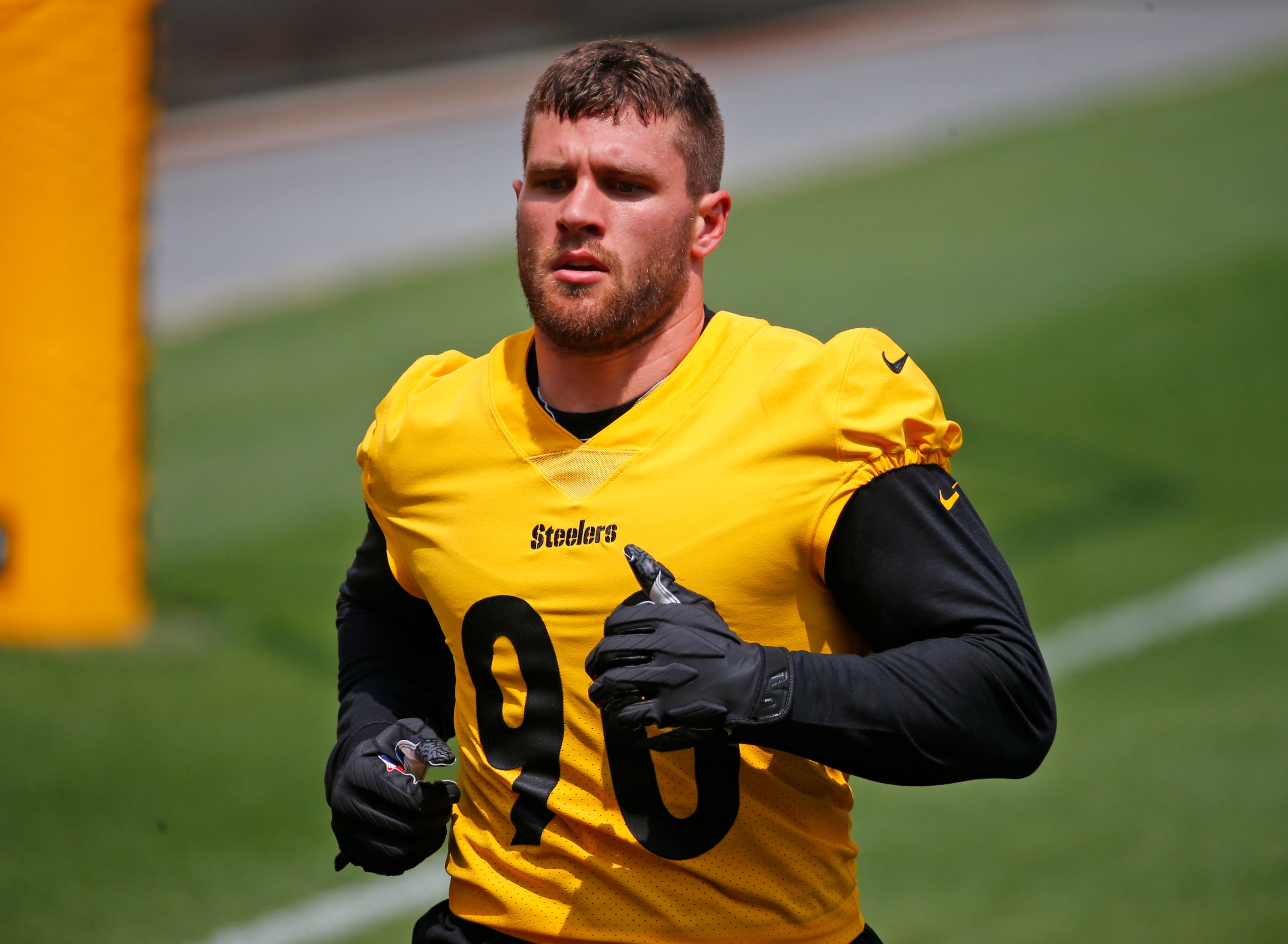 PITTSBURGH, PA - JULY 29:  T.J. Watt #90 of the Pittsburgh Steelers in action during training camp at Heinz Field on July 29, 2021 in Pittsburgh, Pennsylvania. (Photo by Justin K. Aller/Getty Images)
