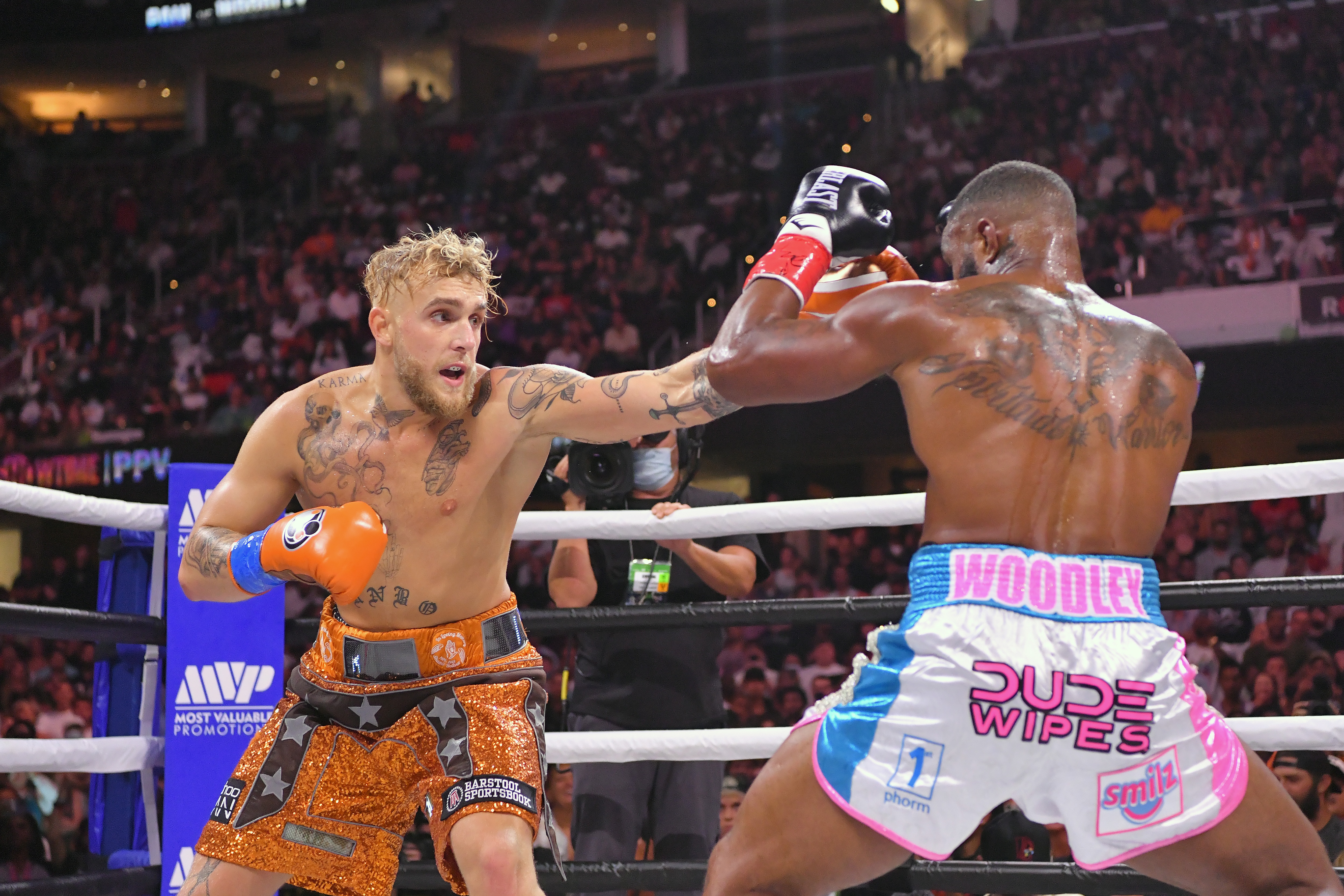 CLEVELAND, OHIO - AUGUST 29: Jake Paul fights Tyron Woodley in their cruiserweight bout during a Showtime pay-per-view event at Rocket Morgage Fieldhouse on August 29, 2021 in Cleveland, Ohio. (Photo by Jason Miller/Getty Images)