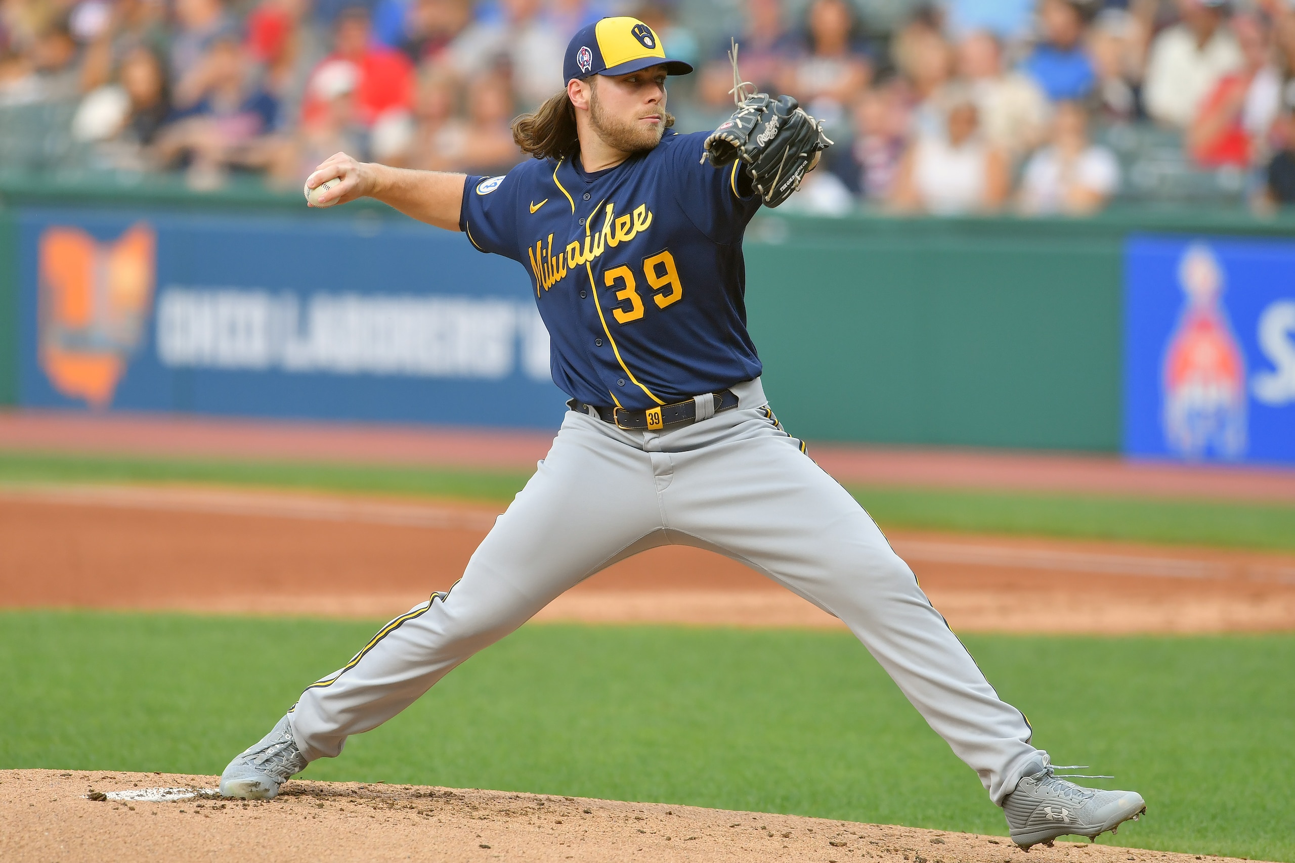 CLEVELAND, OHIO - SEPTEMBER 11: Starting pitcher Corbin Burnes #39 of the Milwaukee Brewers pitches during the first inning against the Cleveland Indians at Progressive Field on September 11, 2021 in Cleveland, Ohio. (Photo by Jason Miller/Getty Images) CLEVELAND, OHIO - SEPTEMBER 11: Starting pitcher Corbin Burnes #39 of the Milwaukee Brewers pitches during the first inning against the Cleveland Indians at Progressive Field on September 11, 2021 in Cleveland, Ohio. (Photo by Jason Miller/Getty Images)