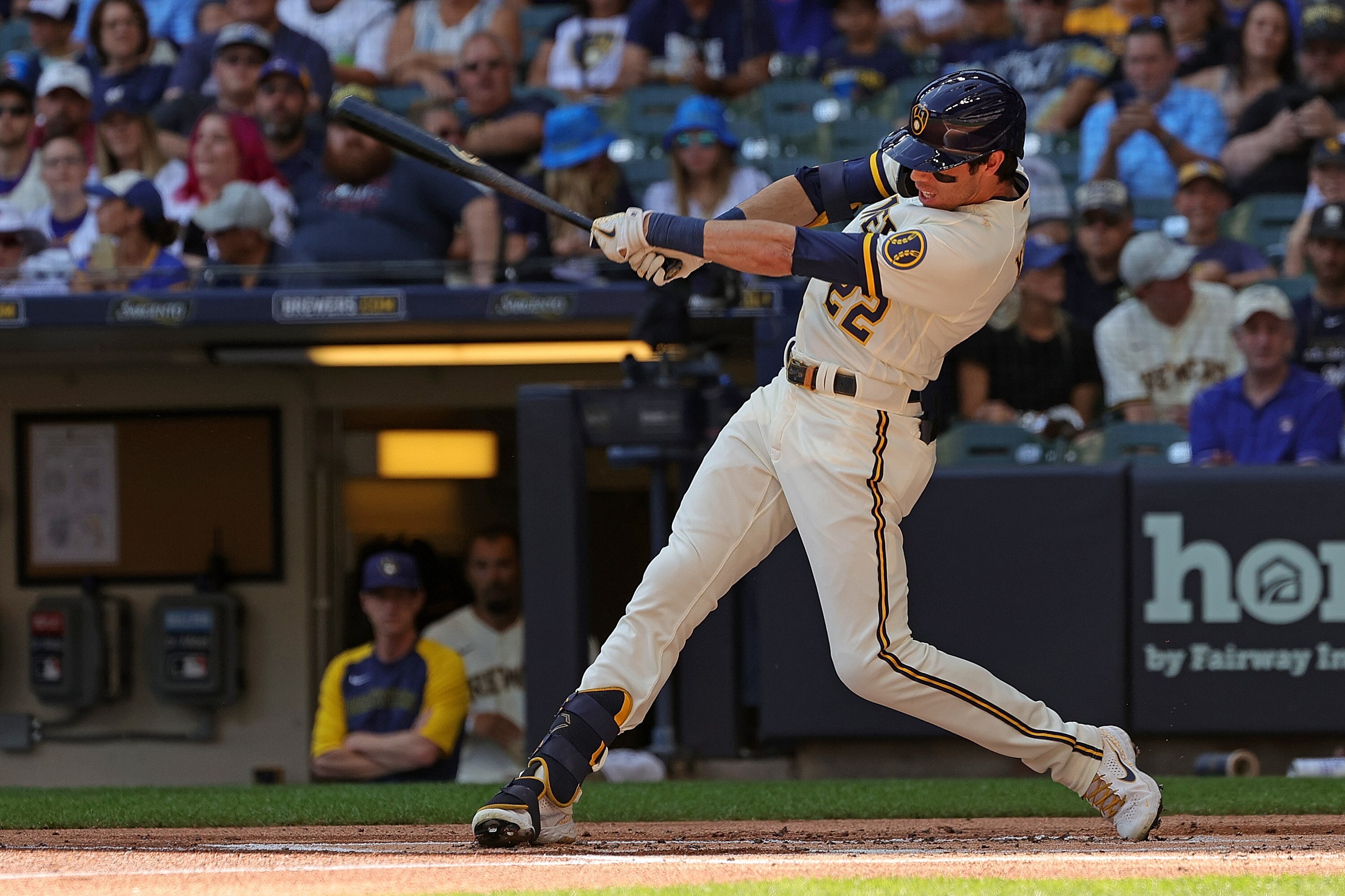 MILWAUKEE, WISCONSIN - SEPTEMBER 06: Christian Yelich #22 of the Milwaukee Brewers at bat during a game against the Philadelphia Phillies at American Family Field on September 06, 2021 in Milwaukee, Wisconsin. (Photo by Stacy Revere/Getty Images)
