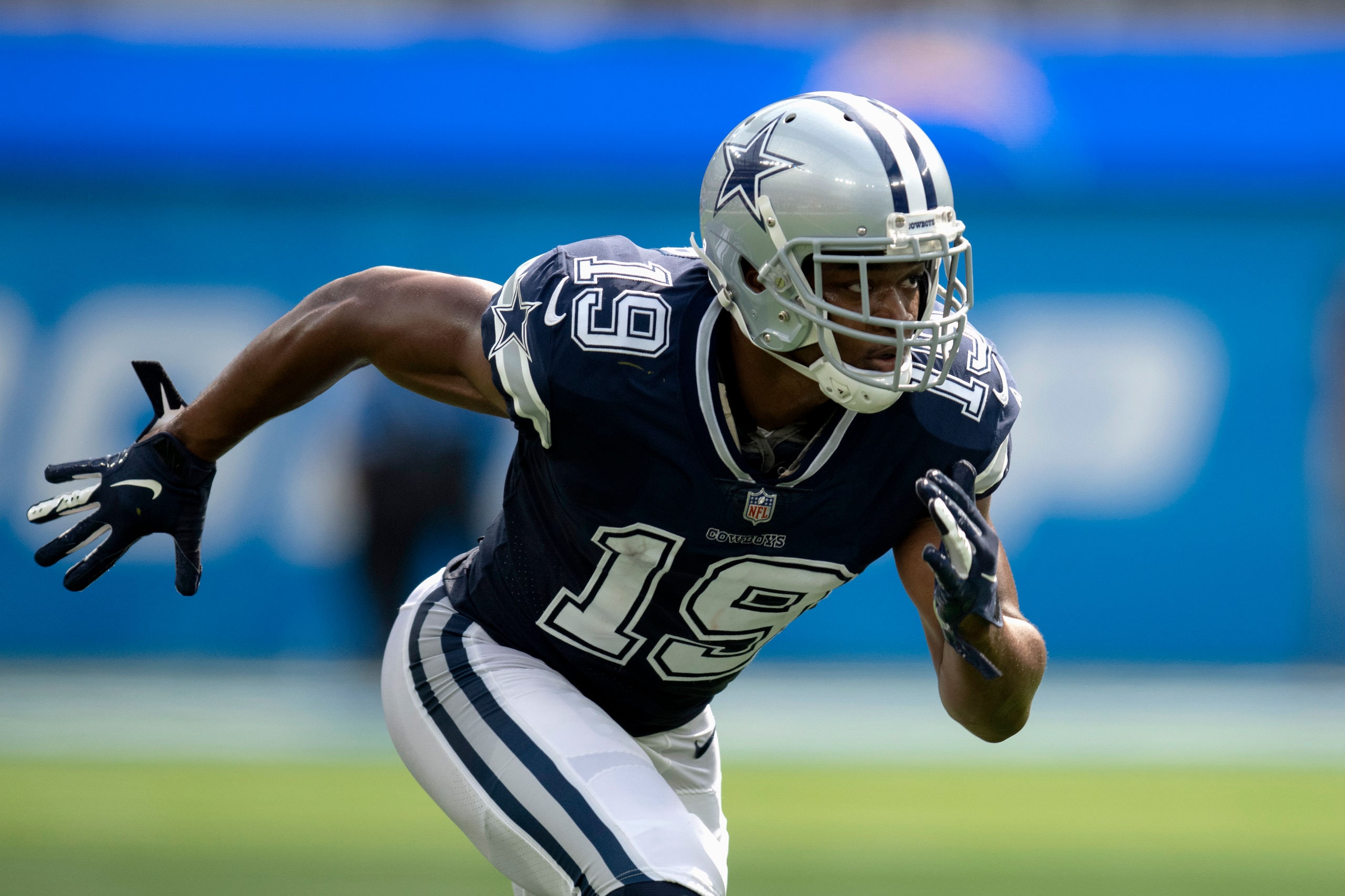 Dallas Cowboys wide receiver Amari Cooper (19) during an NFL football game against the Los Angeles Chargers Sunday, Sept. 19, 2021, in Inglewood, Calif. (AP Photo/Kyusung Gong) Dallas Cowboys wide receiver Amari Cooper (19) during an NFL football game against the Los Angeles Chargers Sunday, Sept. 19, 2021, in Inglewood, Calif. (AP Photo/Kyusung Gong)