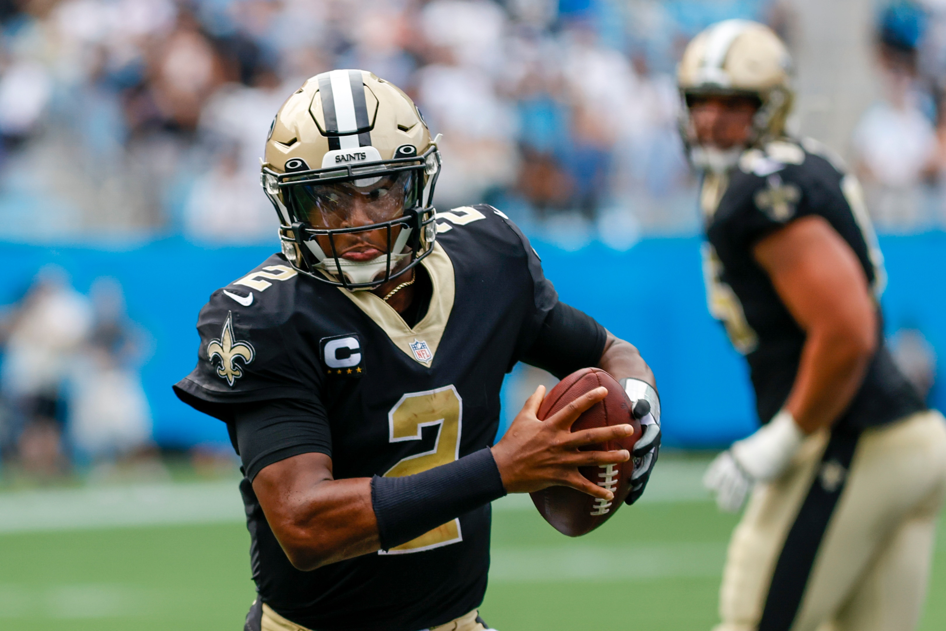 New Orleans Saints quarterback Jameis Winston runs for a touchdown against the Carolina Panthers during the second half of an NFL football game Sunday, Sept. 19, 2021, in Charlotte, N.C. (AP Photo/Nell Redmond)