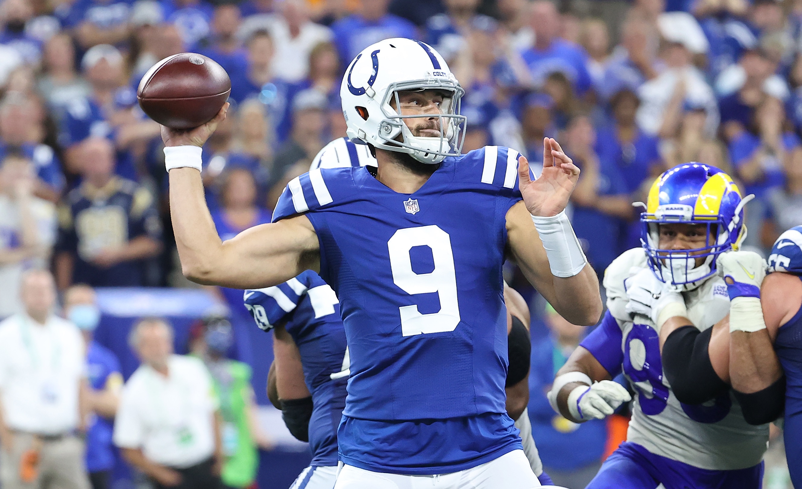 INDIANAPOLIS, INDIANA - SEPTEMBER 19: Jacob Eason #9 of the Indianapolis Colts against the Los Angeles Rams at Lucas Oil Stadium on September 19, 2021 in Indianapolis, Indiana. (Photo by Andy Lyons/Getty Images)