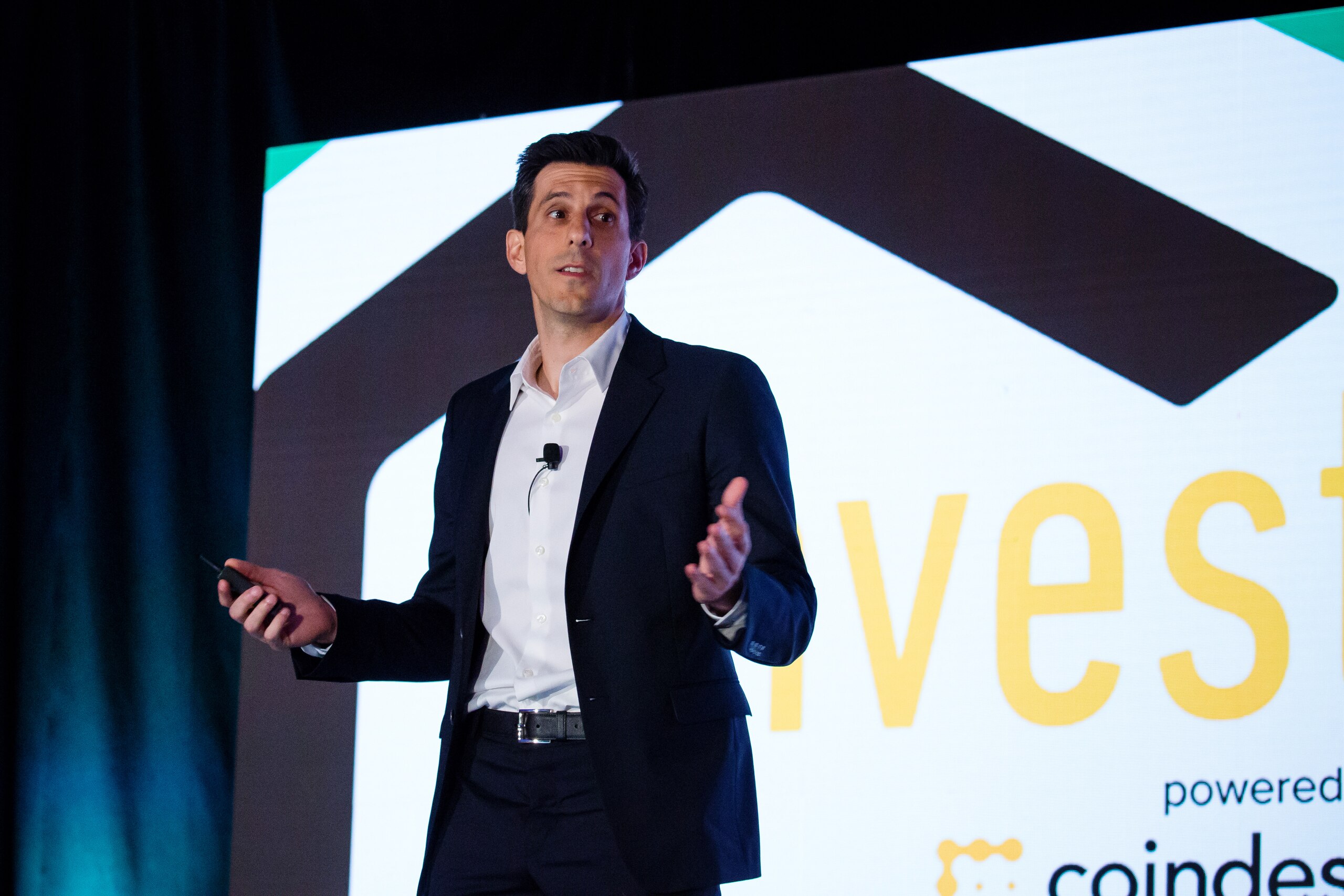 Haralabos Voulgaris, managing partner at Corner3 Fund LP, speaks during the Consensus: Invest event in New York, U.S., on Tuesday, Nov. 28, 2017. Consensus: Invest, the world's first digital asset investor outlook event hosted by CoinDesk, brings institutional investors, hedge funds, money managers, banks, and family offices together to get connected with how to invest, store, trade and judge value in this new asset class. Photographer: Michael Nagle/Bloomberg via Getty Images