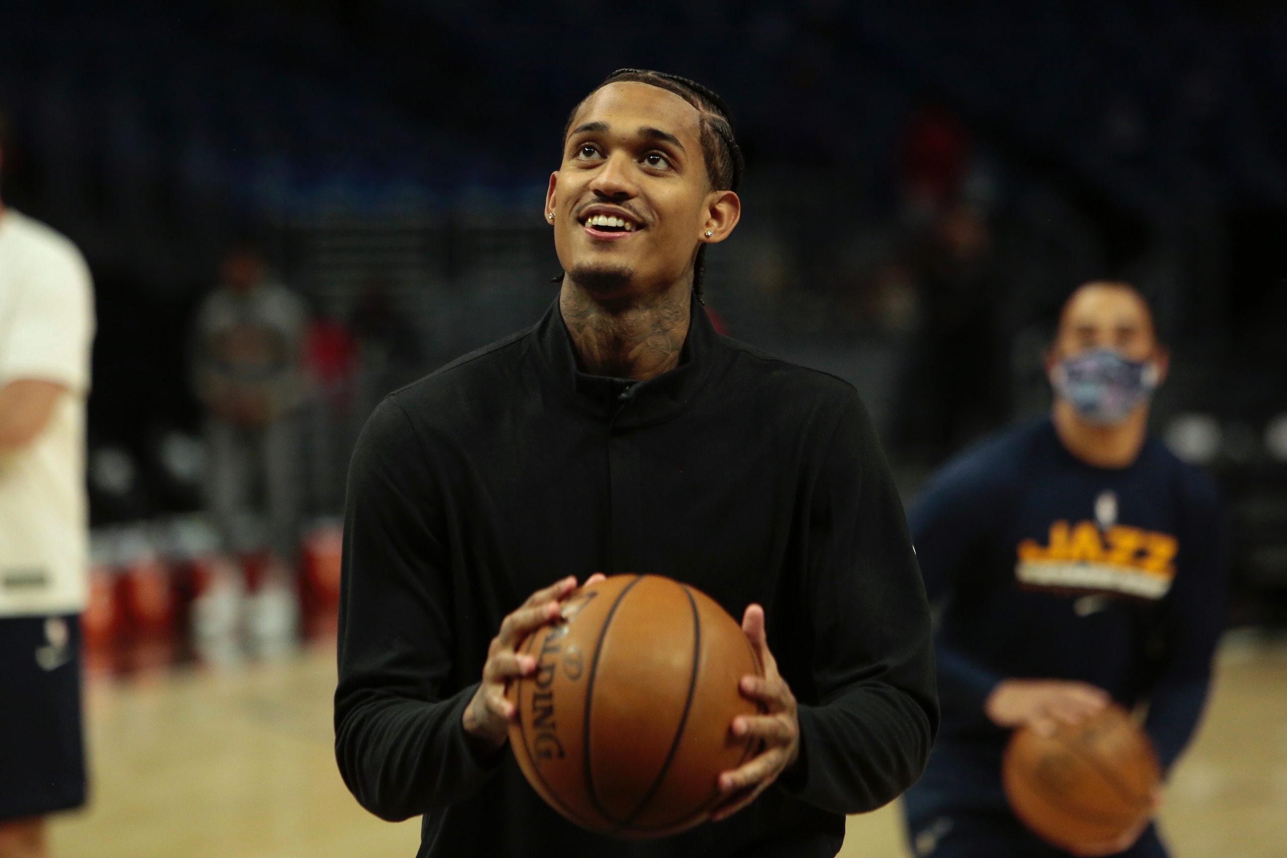 LOS ANGELES, CA - JUNE 18:  Jordan Clarkson #00 of the Utah Jazz warms up prior to the game against the LA Clippers during Round 2, Game 6 of the 2021 NBA Playoffs on June 18, 2021 at STAPLES Center in Los Angeles, California. NOTE TO USER: User expressly acknowledges and agrees that, by downloading and/or using this photograph, user is consenting to the terms and conditions of the Getty Images License Agreement.  Mandatory Copyright Notice: Copyright 2021 NBAE (Photo by Jim Poorten/NBAE via Getty Images)