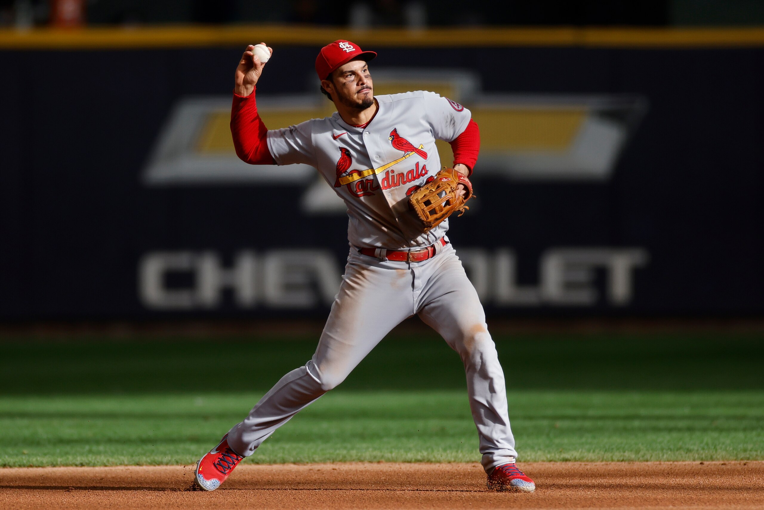 MILWAUKEE, WI - SEPTEMBER 23: St. Louis Cardinals third baseman Nolan Arenado (28) throws a runner out during an MLB game against the Milwaukee Brewers on Sept. 23, 2021 at American Family Field in Milwaukee, Wisconsin. (Photo by Joe Robbins/Icon Sportswire via Getty Images)