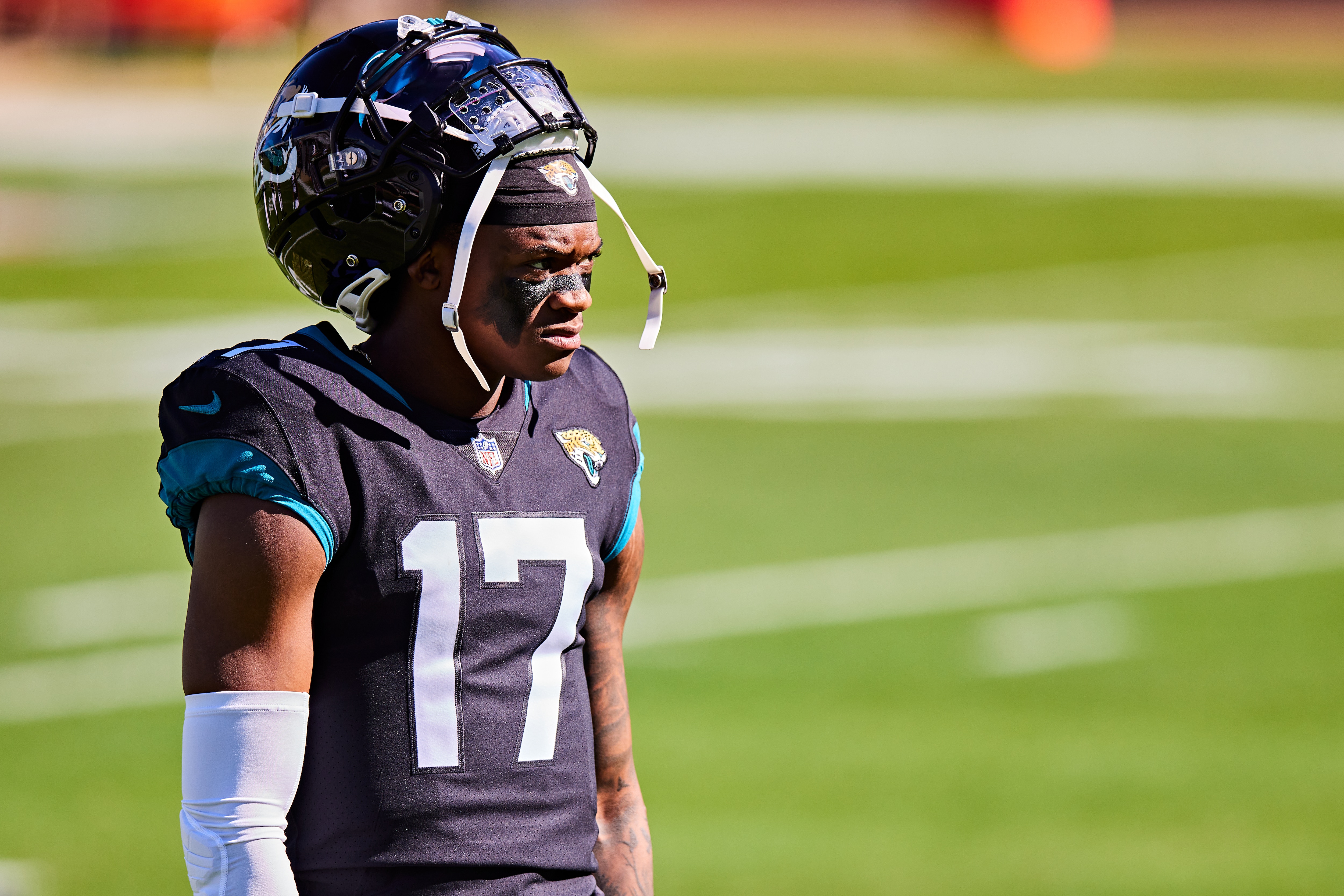 JACKSONVILLE, FLORIDA - DECEMBER 27: DJ Chark Jr. #17 of the Jacksonville Jaguars looks on before the start of a game against the Chicago Bears at TIAA Bank Field on December 27, 2020 in Jacksonville, Florida. (Photo by James Gilbert/Getty Images)