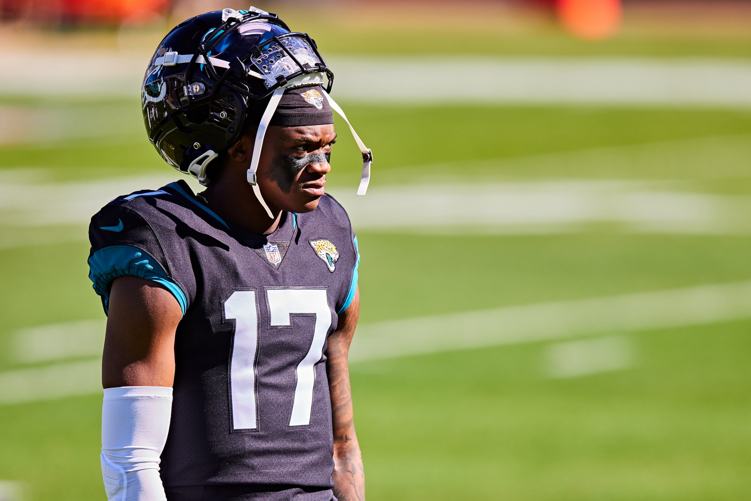 JACKSONVILLE, FLORIDA - DECEMBER 27: DJ Chark Jr. #17 of the Jacksonville Jaguars looks on before the start of a game against the Chicago Bears at TIAA Bank Field on December 27, 2020 in Jacksonville, Florida. (Photo by James Gilbert/Getty Images)
