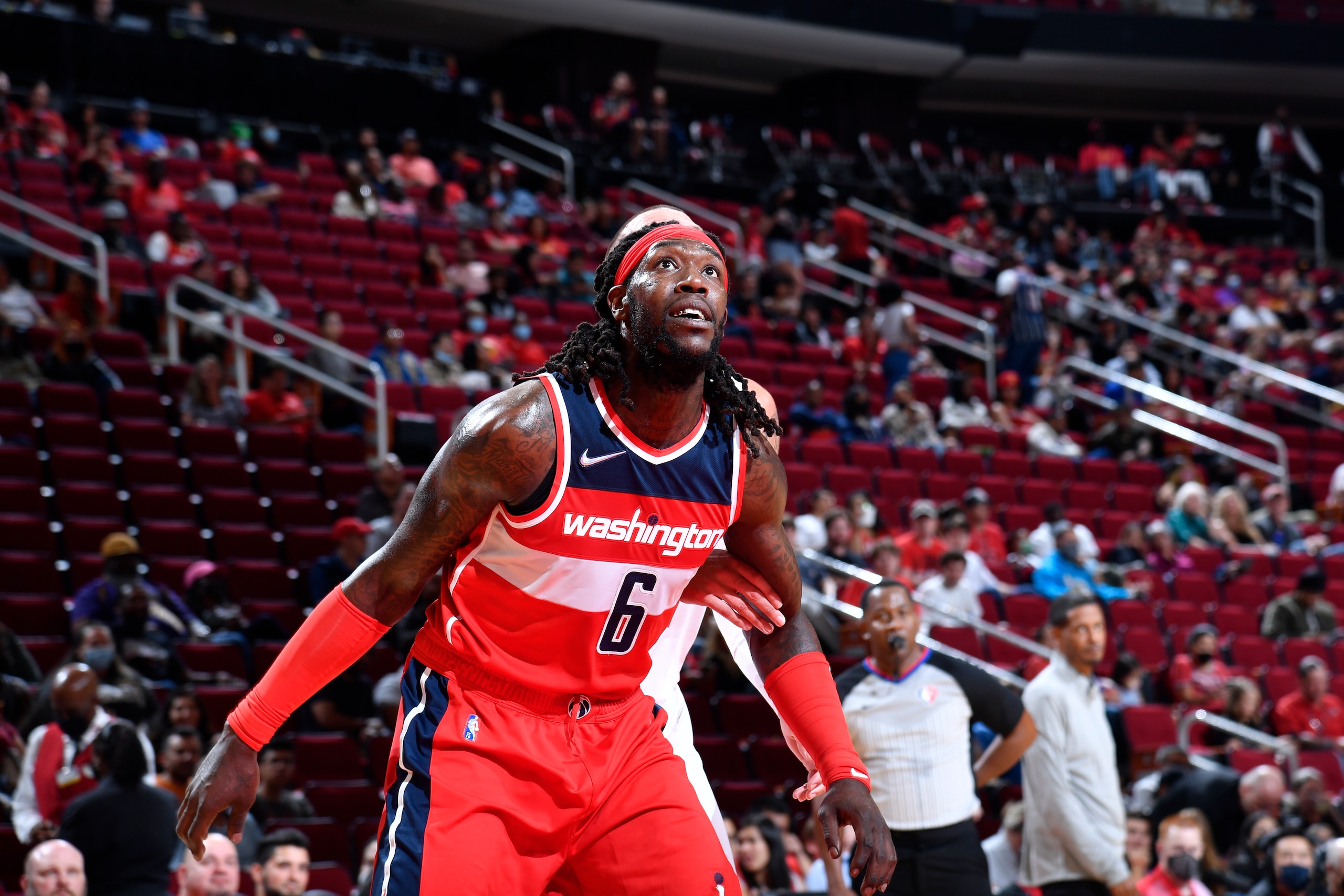 HOUSTON, TX - OCTOBER 5: Montrezl Harrell #6 of the Washington Wizards looks up during the game against the Houston Rockets during a preseason game on October 5, 2021 at the Toyota Center in Houston, Texas. NOTE TO USER: User expressly acknowledges and agrees that, by downloading and or using this photograph, user is consenting to the terms and conditions of the Getty Images License Agreement. Mandatory Copyright Notice: Copyright 2021 NBAE (Photos by Logan Riely/NBAE via Getty Images) HOUSTON, TX - OCTOBER 5: Montrezl Harrell #6 of the Washington Wizards looks up during the game against the Houston Rockets during a preseason game on October 5, 2021 at the Toyota Center in Houston, Texas. NOTE TO USER: User expressly acknowledges and agrees that, by downloading and or using this photograph, user is consenting to the terms and conditions of the Getty Images License Agreement. Mandatory Copyright Notice: Copyright 2021 NBAE (Photos by Logan Riely/NBAE via Getty Images)