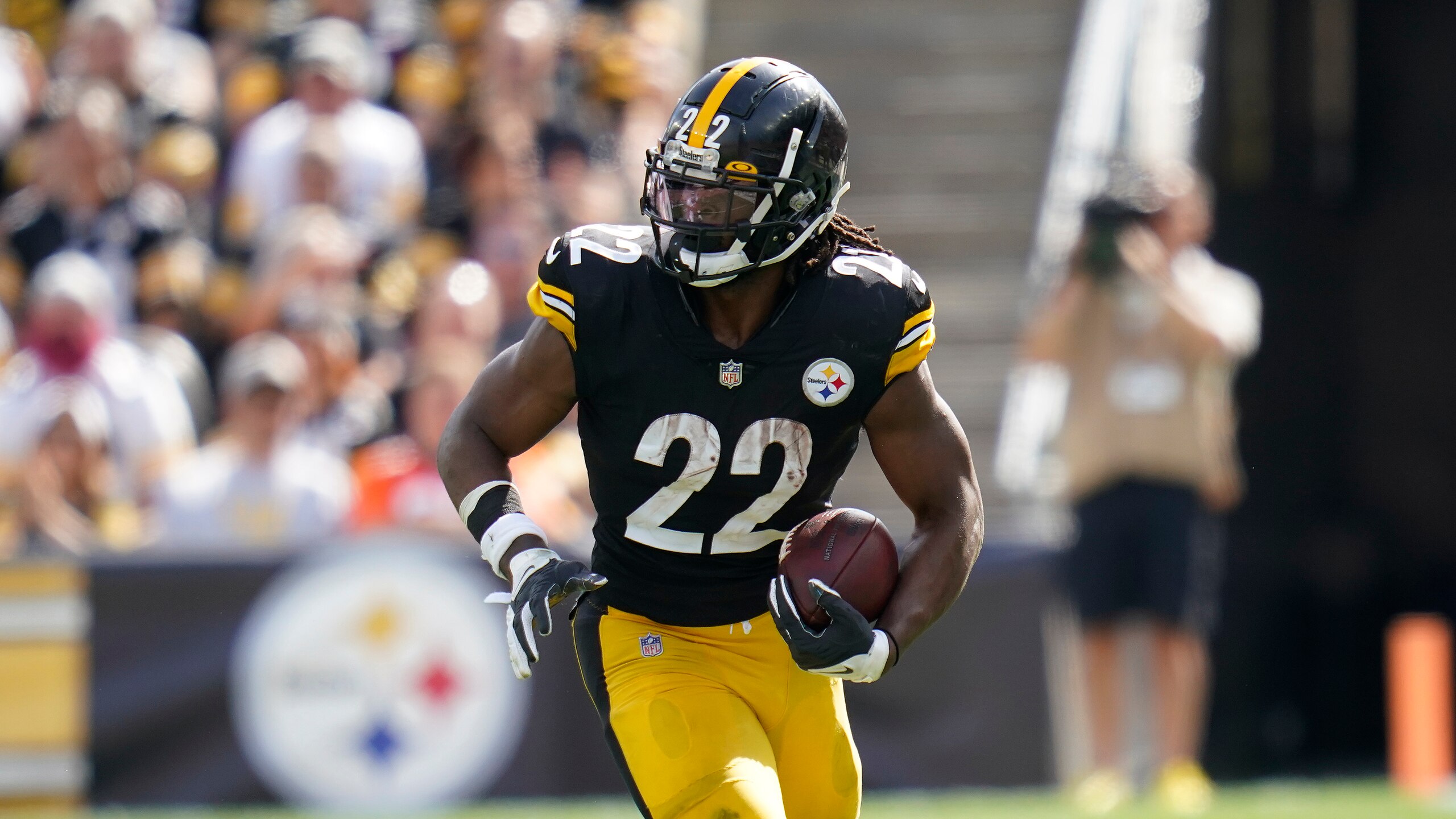Pittsburgh Steelers running back Najee Harris (22) carries the ball during the first half of an NFL football game against the Denver Broncos in Pittsburgh, Sunday, Oct. 10, 2021. (AP Photo/Keith Srakocic) Pittsburgh Steelers running back Najee Harris (22) carries the ball during the first half of an NFL football game against the Denver Broncos in Pittsburgh, Sunday, Oct. 10, 2021. (AP Photo/Keith Srakocic)