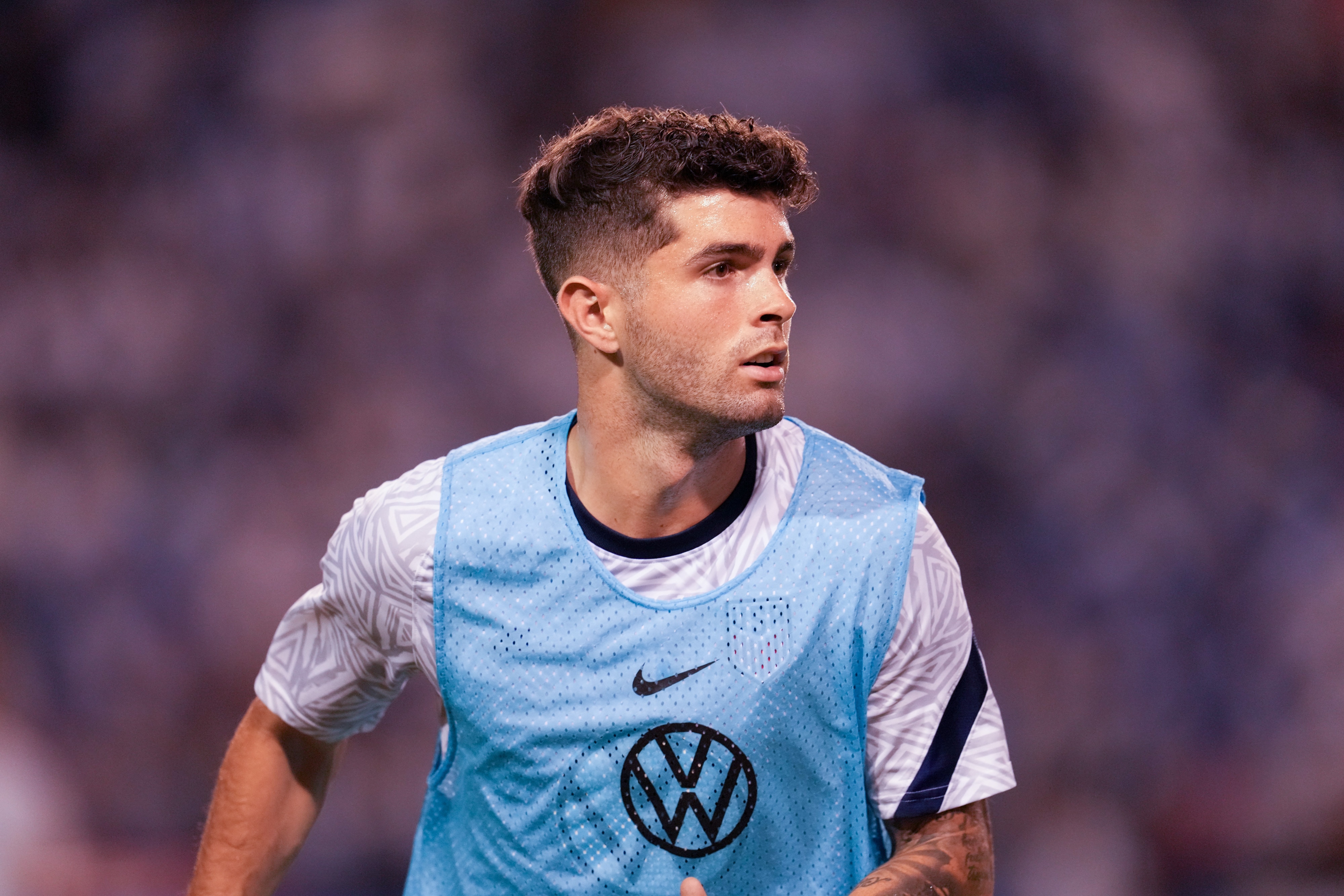 SAN PEDRO SULA, HONDURAS - SEPTEMBER 8: Christian Pulisic #10 of the United States warming up before a game between Honduras and USMNT at Estadio Olímpico Metropolitano on September 8, 2021 in San Pedro Sula, Honduras. (Photo by Brad Smith/ISI Photos/Getty Images)
