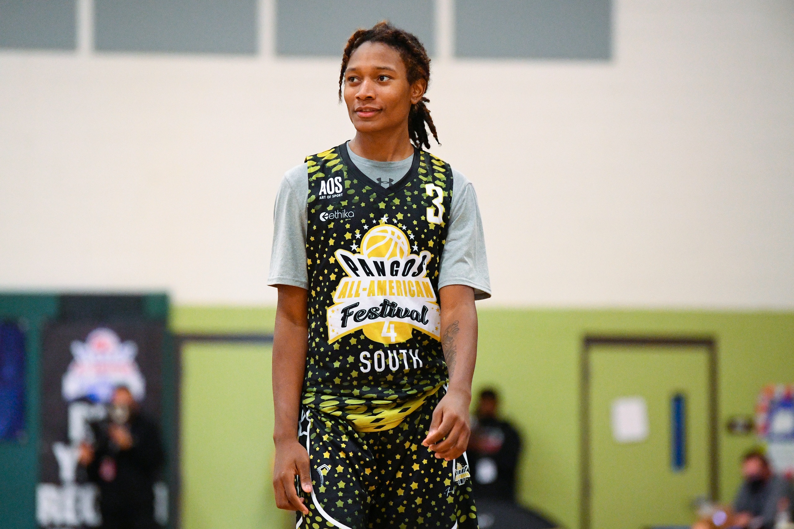 CHANDLER, AZ - NOVEMBER 08: TyTy Washington, from AZ Compass Prep, looks on during the Pangos All-American Festival on November 8, 2020 at AZ Compass Prep in Chandler, AZ. (Photo by Brian Rothmuller/Icon Sportswire via Getty Images) CHANDLER, AZ - NOVEMBER 08: TyTy Washington, from AZ Compass Prep, looks on during the Pangos All-American Festival on November 8, 2020 at AZ Compass Prep in Chandler, AZ. (Photo by Brian Rothmuller/Icon Sportswire via Getty Images)