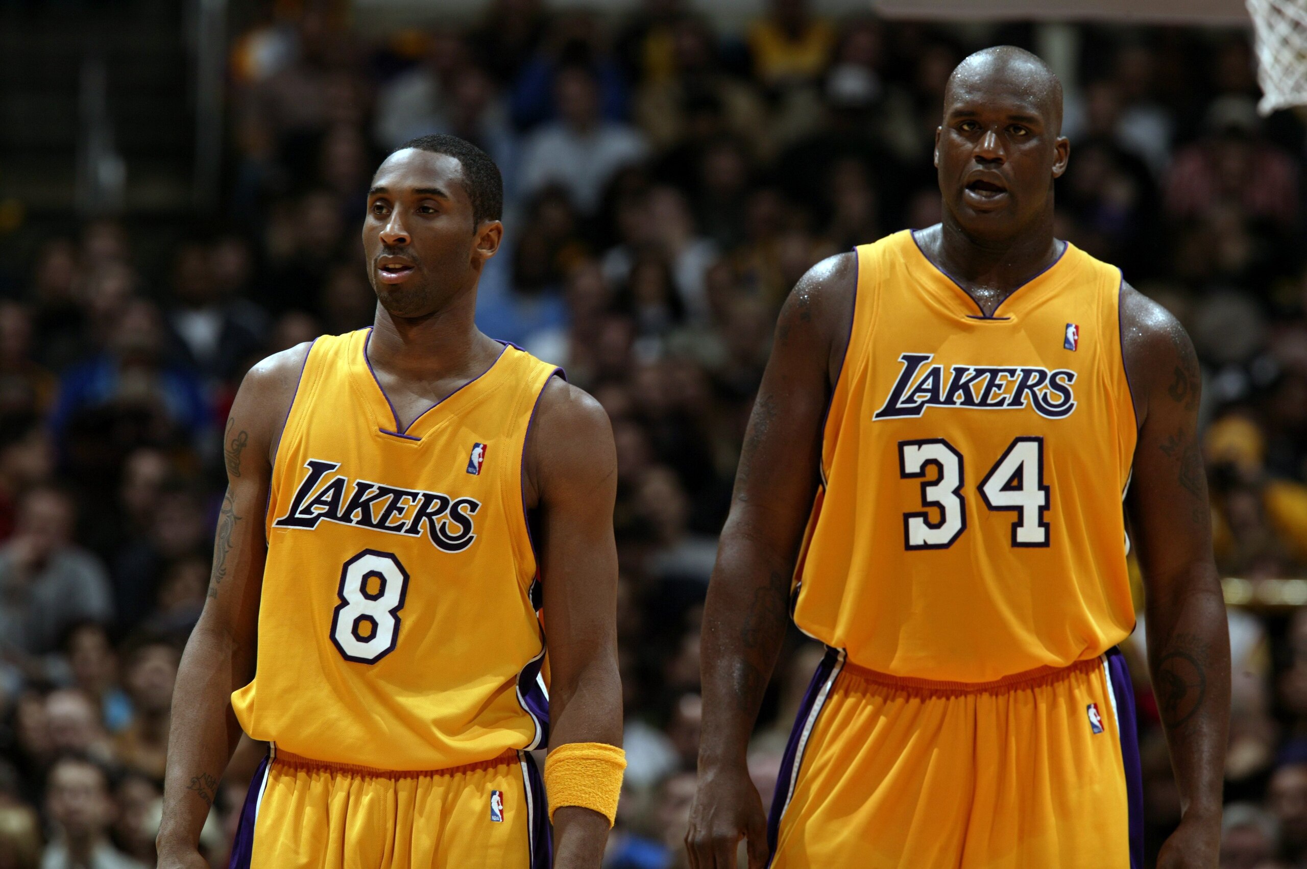 Basketball: Los Angeles Lakers Kobe Bryant (8) and Shaquille O'Neal (34) on court during game vs Sacramento Kings. Los Angeles, CA 2/26/2004 CREDIT: John W. McDonough (Photo by John W. McDonough /Sports Illustrated via Getty Images) (Set Number: X70217 TK2 )