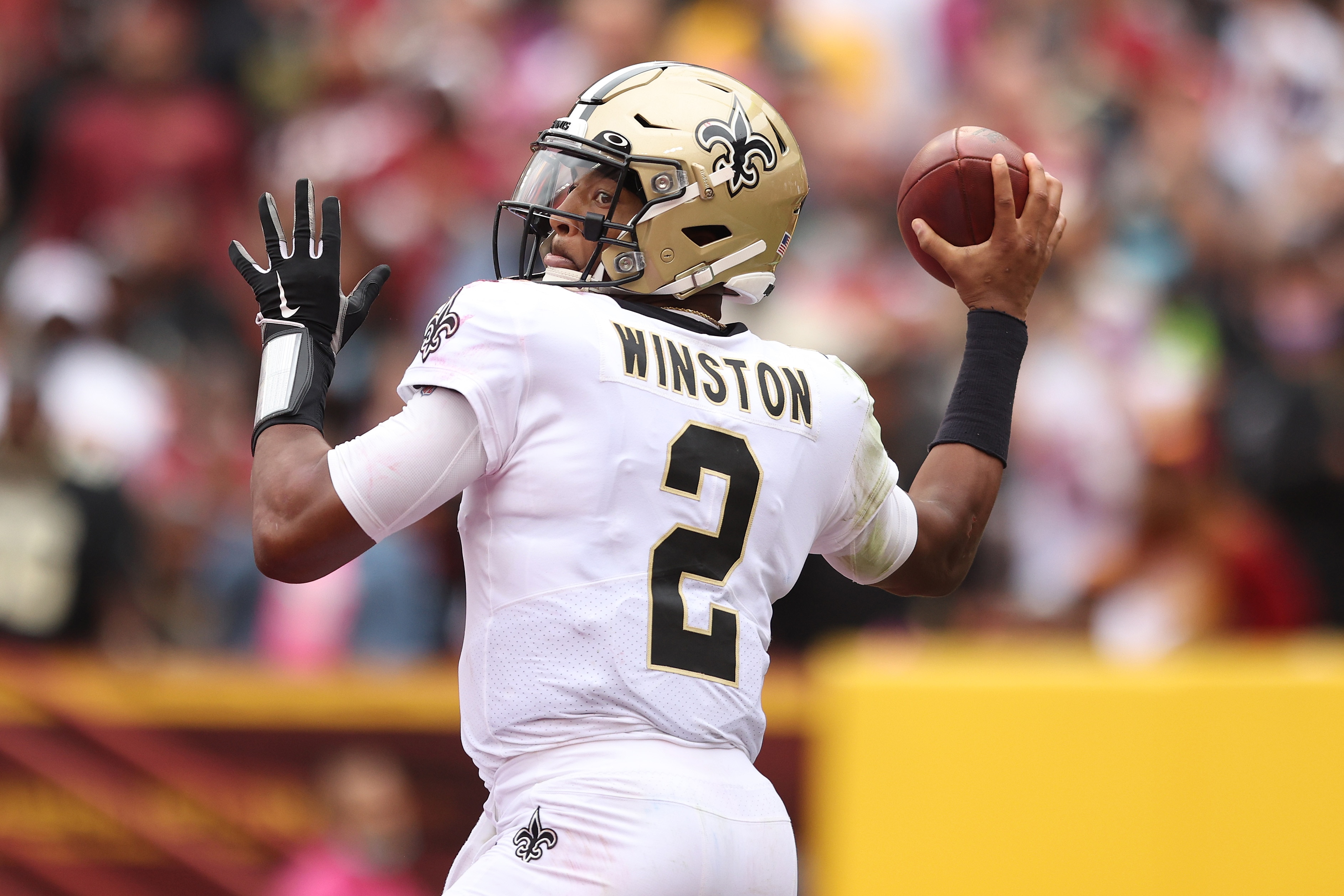 LANDOVER, MARYLAND - OCTOBER 10: Jameis Winston #2 of the New Orleans Saints throws the ball during the first half against the Washington Football Team at FedExField on October 10, 2021 in Landover, Maryland. (Photo by Patrick Smith/Getty Images)