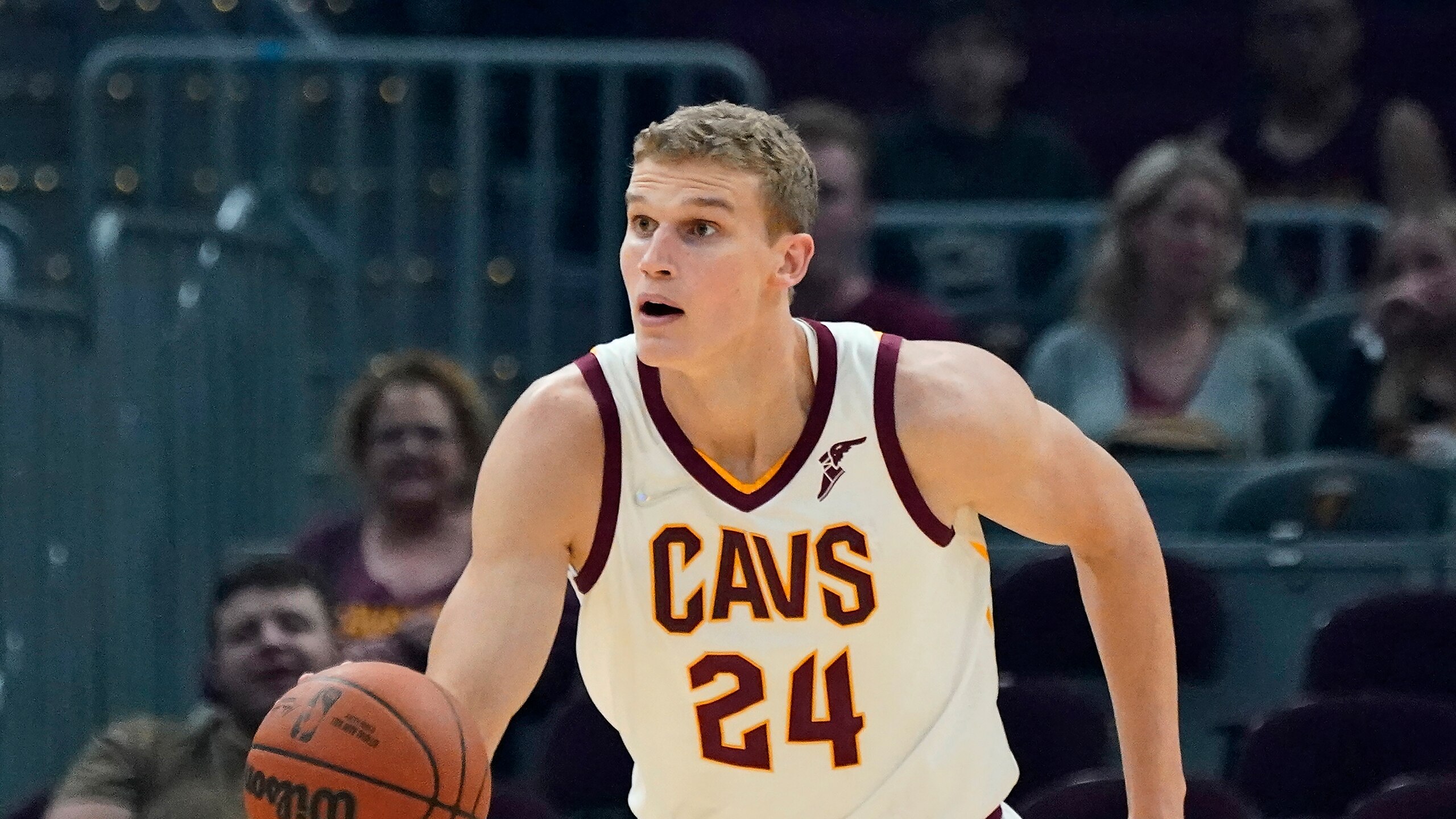 Cleveland Cavaliers' Lauri Markkanen drives against the Indiana Pacers in the first half of an NBA basketball preseason game, Friday, Oct. 8, 2021, in Cleveland. (AP Photo/Tony Dejak) Cleveland Cavaliers' Lauri Markkanen drives against the Indiana Pacers in the first half of an NBA basketball preseason game, Friday, Oct. 8, 2021, in Cleveland. (AP Photo/Tony Dejak)