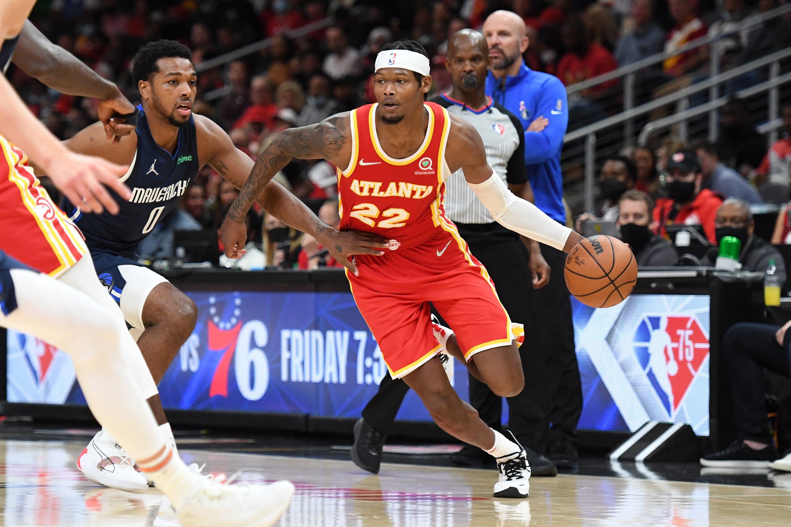 ATLANTA, GA - OCTOBER 21: Cam Reddish #22 of the Atlanta Hawks drives to the basket during the game against the Dallas Mavericks on October 21, 2021 at State Farm Arena in Atlanta, Georgia. NOTE TO USER: User expressly acknowledges and agrees that, by downloading and/or using this Photograph, user is consenting to the terms and conditions of the Getty Images License Agreement. Mandatory Copyright Notice: Copyright 2021 NBAE (Photo by Adam Hagy/NBAE via Getty Images) ATLANTA, GA - OCTOBER 21: Cam Reddish #22 of the Atlanta Hawks drives to the basket during the game against the Dallas Mavericks on October 21, 2021 at State Farm Arena in Atlanta, Georgia. NOTE TO USER: User expressly acknowledges and agrees that, by downloading and/or using this Photograph, user is consenting to the terms and conditions of the Getty Images License Agreement. Mandatory Copyright Notice: Copyright 2021 NBAE (Photo by Adam Hagy/NBAE via Getty Images)