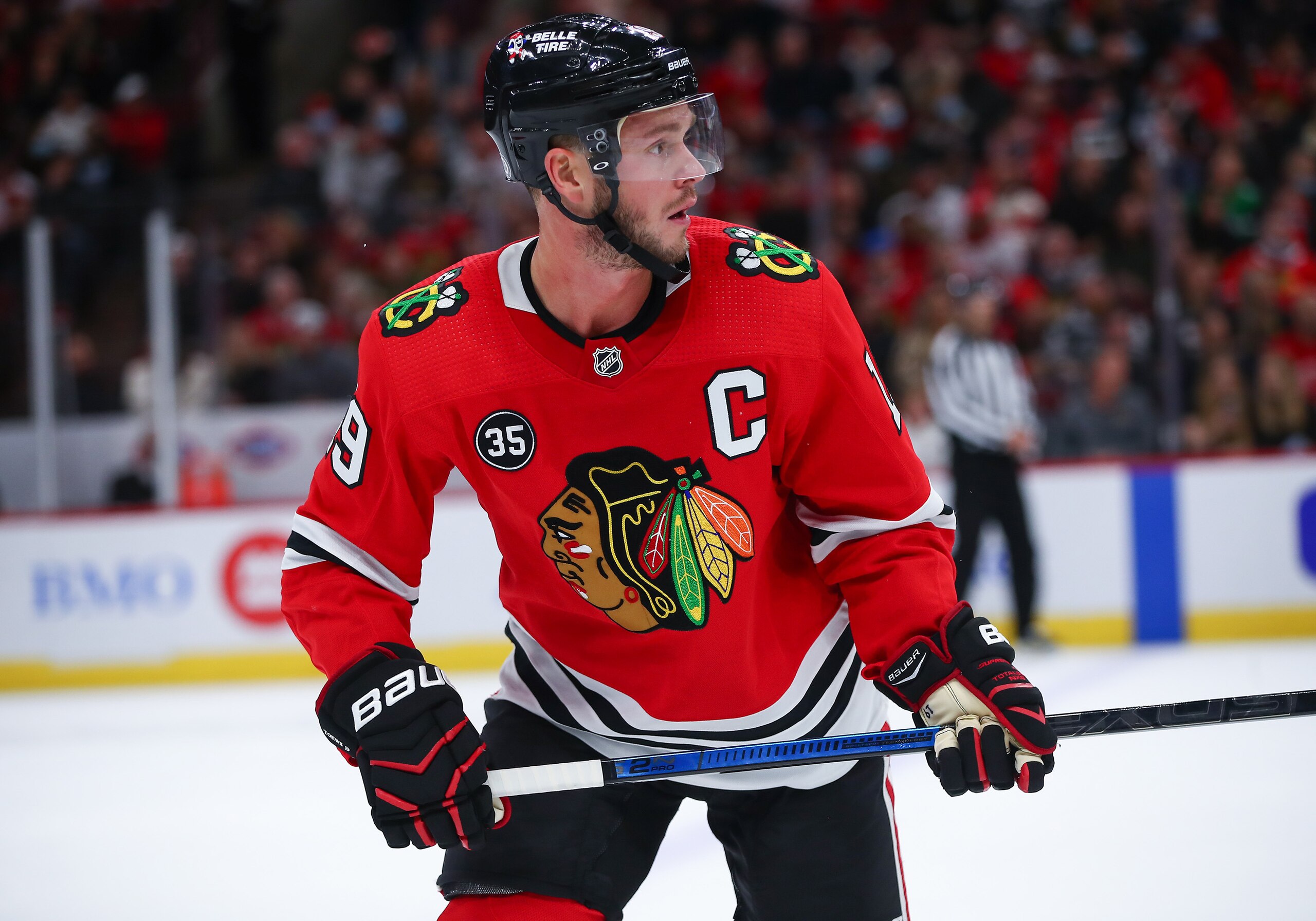 CHICAGO, IL - OCTOBER 24: Chicago Blackhawks Center Jonathan Toews (19) looks on during a game between the Chicago Blackhawks and the Detroit Red Wings on October 24, 2021 at the United Center in Chicago, IL. (Photo by Melissa Tamez/Icon Sportswire via Getty Images)