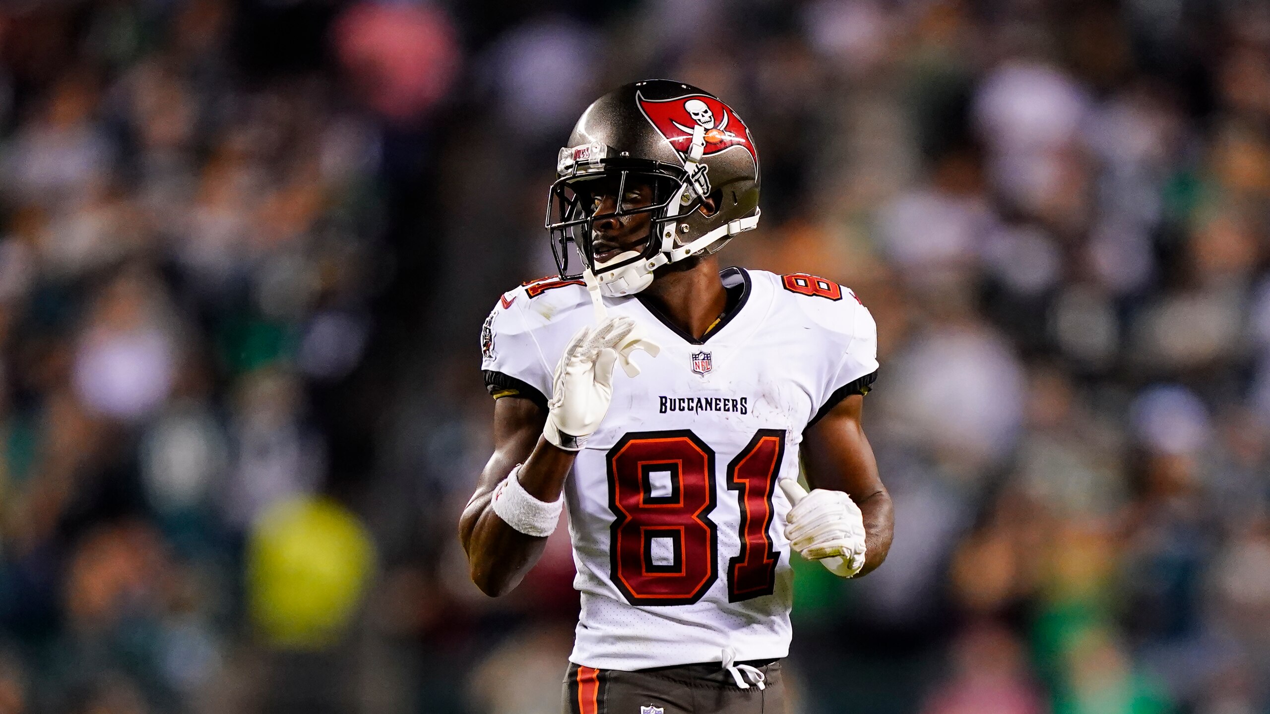 Tampa Bay Buccaneers wide receiver Antonio Brown in action during an NFL football game against the Philadelphia Eagles on Thursday, Oct. 14, 2021, in Philadelphia. (AP Photo/Matt Rourke)