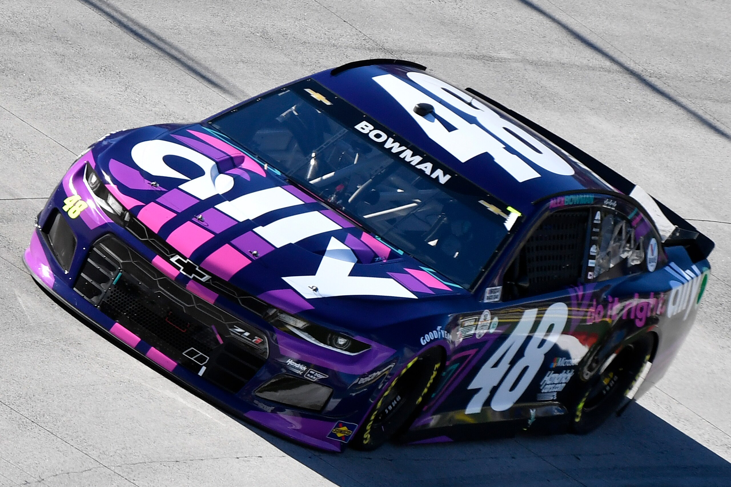 MARTINSVILLE, VIRGINIA - OCTOBER 31: Alex Bowman, driver of the #48 Ally Chevrolet, drives during the NASCAR Cup Series Xfinity 500 at Martinsville Speedway on October 31, 2021 in Martinsville, Virginia. (Photo by Logan Riely/Getty Images)