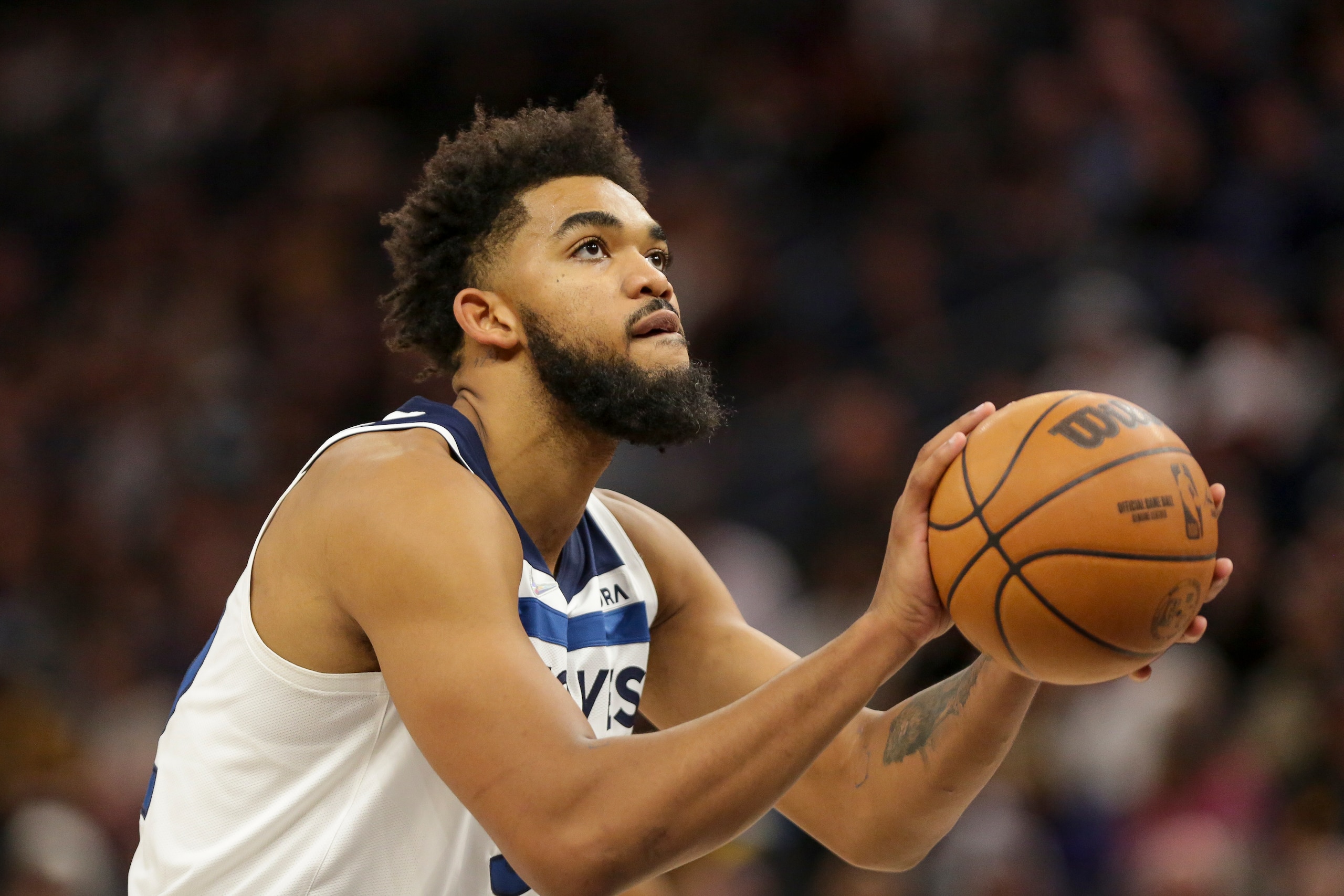 Minnesota Timberwolves center Karl-Anthony Towns plays against the Los Angeles Clippers during an NBA basketball game, Wednesday, Nov. 3, 2021, in Minneapolis. (AP Photo/Andy Clayton-King)