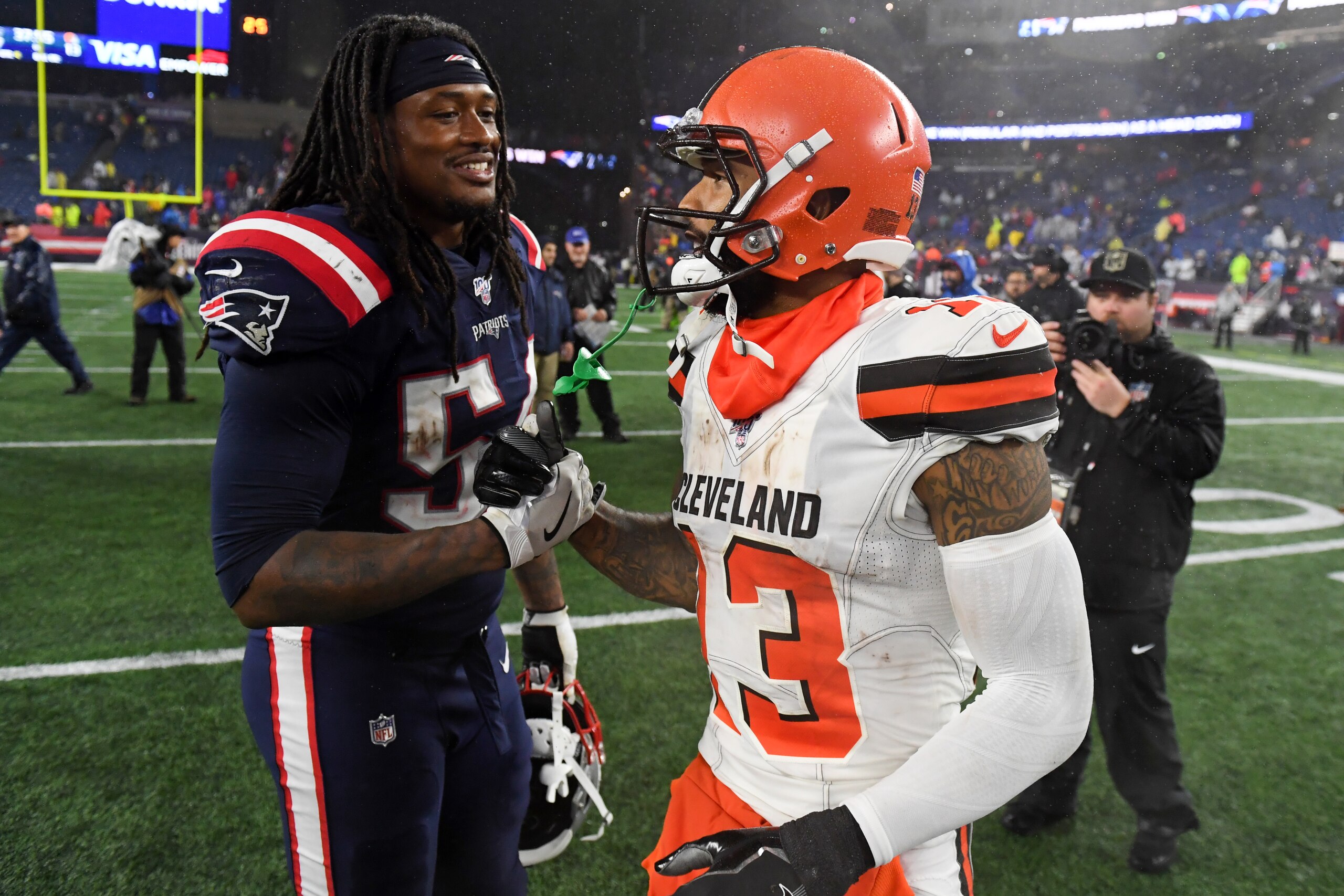 FOXBOROUGH, MA - OCTOBER 27, 2019: Wide receiver Odell Beckham Jr. #13 of the Cleveland Browns shakes hands with outside linebacker Dont'a Hightower #54 of the New England Patriots after a game on October 27, 2019 at Gillette Stadium in Foxborough, Massachusetts. New England won 27-13. (Photo by: 2019 Nick Cammett/Diamond Images via Getty Images)