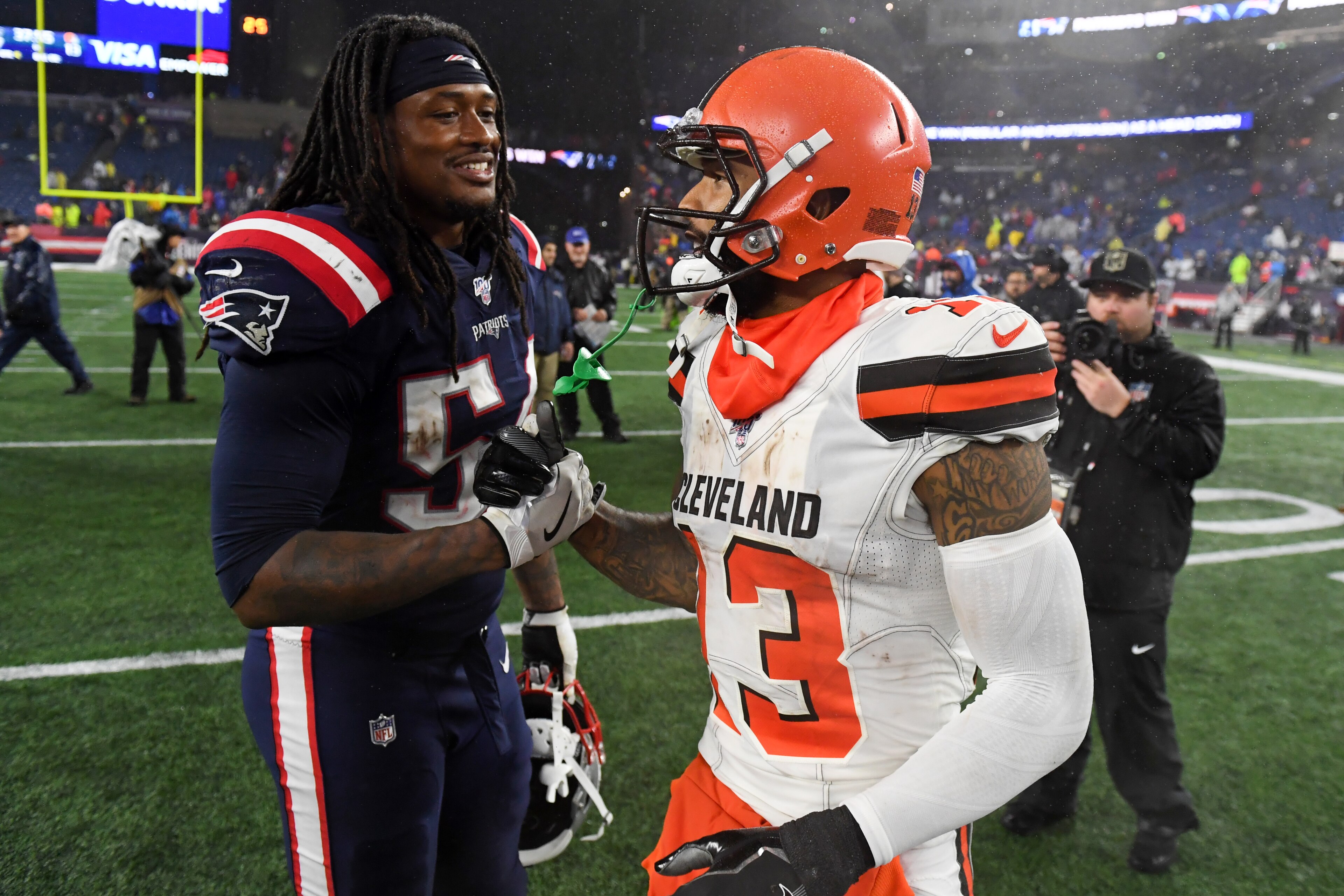 FOXBOROUGH, MA - OCTOBER 27, 2019: Wide receiver Odell Beckham Jr. #13 of the Cleveland Browns shakes hands with outside linebacker Dont'a Hightower #54 of the New England Patriots after a game on October 27, 2019 at Gillette Stadium in Foxborough, Massachusetts. New England won 27-13. (Photo by: 2019 Nick Cammett/Diamond Images via Getty Images)