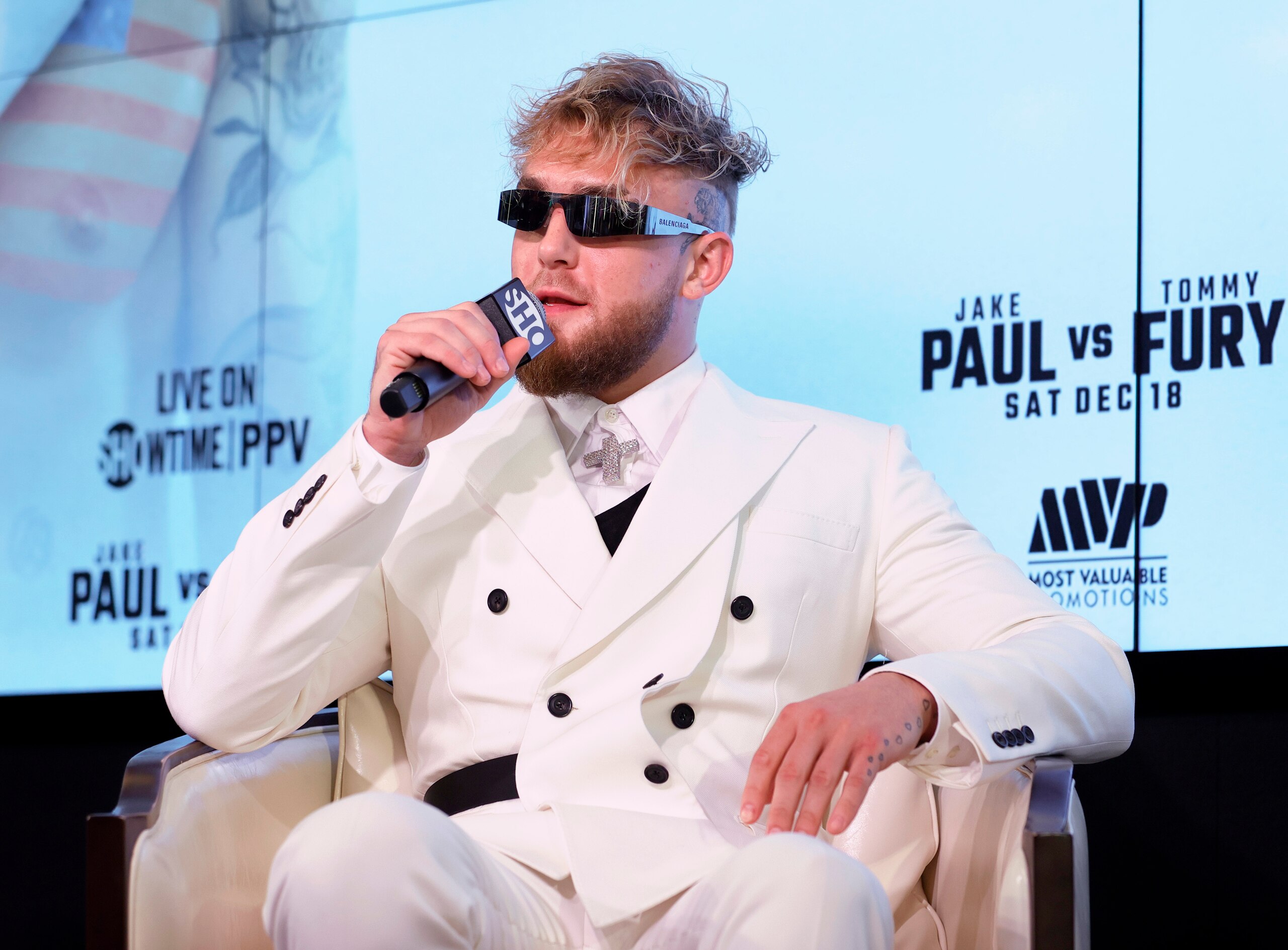 LAS VEGAS, NEVADA - NOVEMBER 06: Jake Paul speaks during a news conference to promote his Showtime pay-per-view boxing event against Tommy Fury at Resorts World Las Vegas on November 6, 2021 in Las Vegas, Nevada. Paul will face Fury in an eight-round cruiserweight bout, at a 192-pound catchweight, at Amalie Arena in Tampa, Florida on December 18. (Photo by Ethan Miller/Getty Images) LAS VEGAS, NEVADA - NOVEMBER 06: Jake Paul speaks during a news conference to promote his Showtime pay-per-view boxing event against Tommy Fury at Resorts World Las Vegas on November 6, 2021 in Las Vegas, Nevada. Paul will face Fury in an eight-round cruiserweight bout, at a 192-pound catchweight, at Amalie Arena in Tampa, Florida on December 18. (Photo by Ethan Miller/Getty Images)