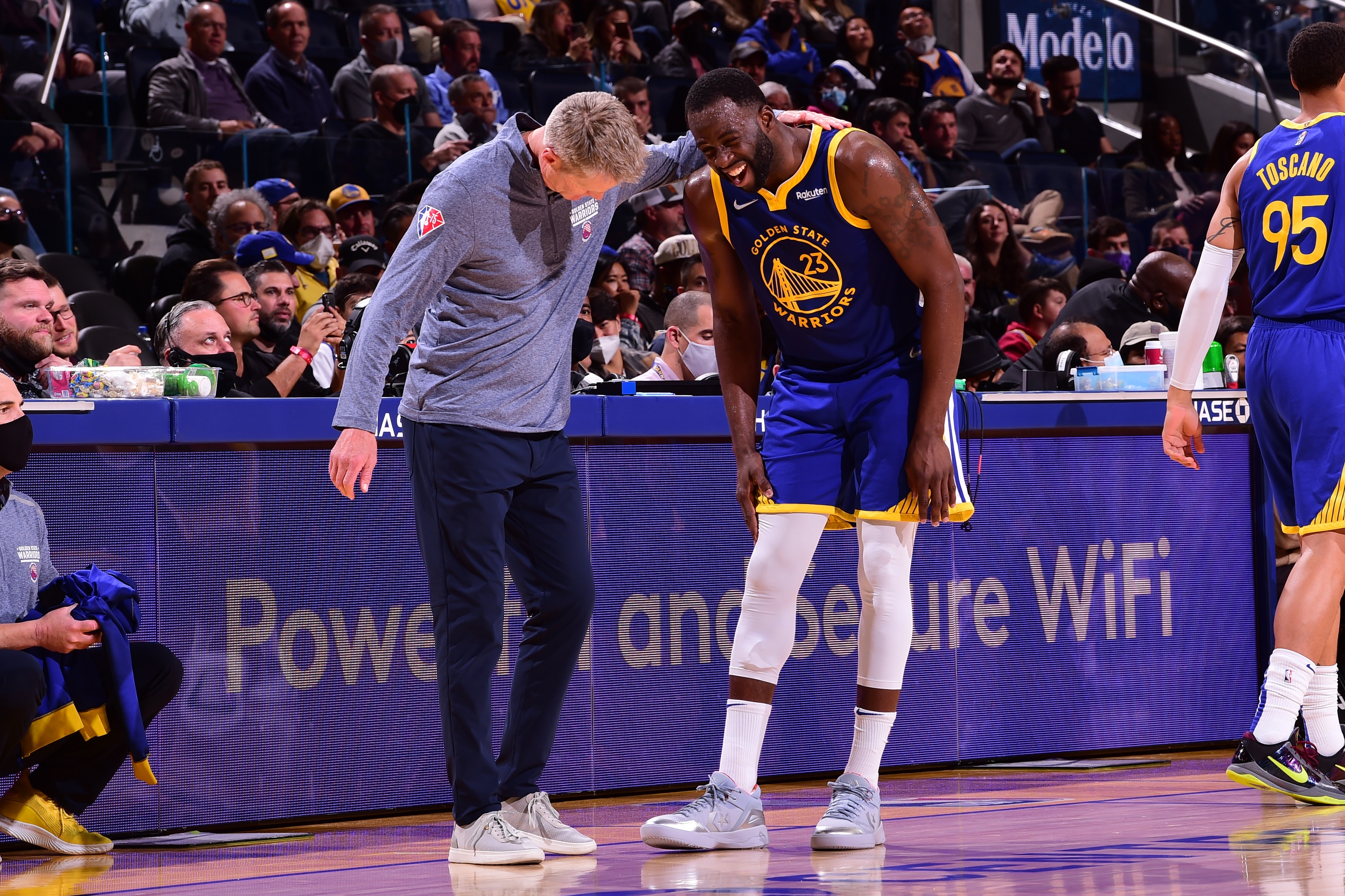 SAN FRANCISCO, CA - NOVEMBER 10: Draymond Green #23 of the Golden State Warriors laughs with Head Coach Steve Kerr of the Golden State Warriors during the game against the Minnesota Timberwolves on November 10, 2021 at Chase Center in San Francisco, California. NOTE TO USER: User expressly acknowledges and agrees that, by downloading and or using this photograph, user is consenting to the terms and conditions of Getty Images License Agreement. Mandatory Copyright Notice: Copyright 2021 NBAE (Photo by Noah Graham/NBAE via Getty Images) SAN FRANCISCO, CA - NOVEMBER 10: Draymond Green #23 of the Golden State Warriors laughs with Head Coach Steve Kerr of the Golden State Warriors during the game against the Minnesota Timberwolves on November 10, 2021 at Chase Center in San Francisco, California. NOTE TO USER: User expressly acknowledges and agrees that, by downloading and or using this photograph, user is consenting to the terms and conditions of Getty Images License Agreement. Mandatory Copyright Notice: Copyright 2021 NBAE (Photo by Noah Graham/NBAE via Getty Images)