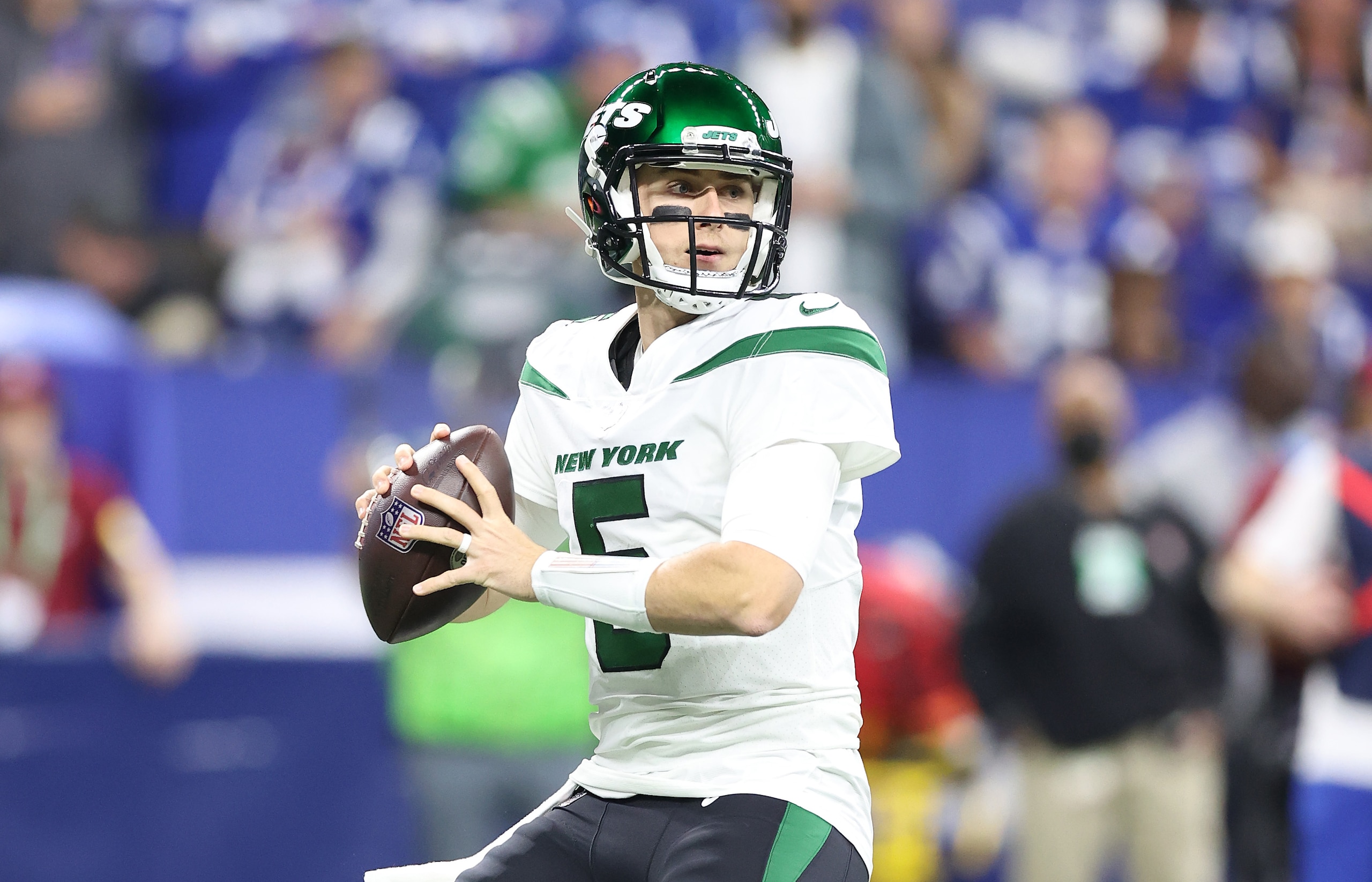 INDIANAPOLIS, INDIANA - NOVEMBER 04:   Mike White #5 of the New York Jets against the Indianapolis Colts at Lucas Oil Stadium on November 04, 2021 in Indianapolis, Indiana. (Photo by Andy Lyons/Getty Images)