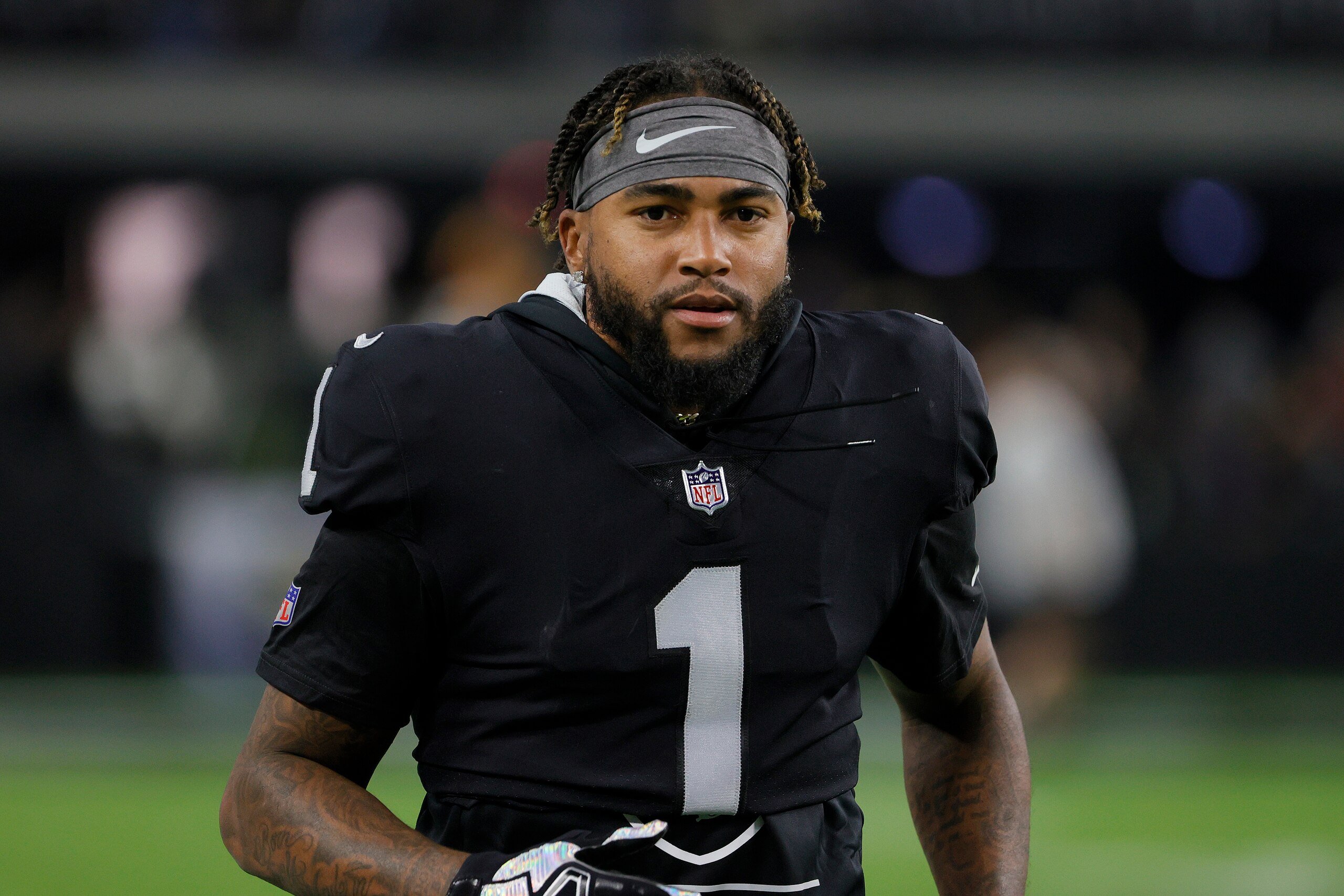 LAS VEGAS, NEVADA - NOVEMBER 14: DeSean Jackson #1 of the Las Vegas Raiders walks off the field following warm ups before the game against the Kansas City Chiefs at Allegiant Stadium on November 14, 2021 in Las Vegas, Nevada. (Photo by Ethan Miller/Getty Images)