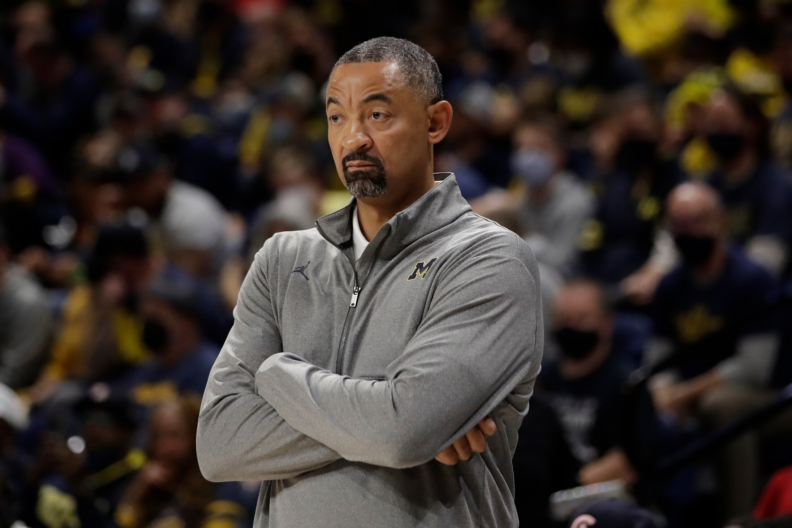 Michigan head coach Juwan Howard watches from the sideline during the second period of an NCAA college basketball game against Prairie View A&M, Saturday, Nov. 13, 2021, in Washington. Michigan won 77-49.(AP Photo/Luis M. Alvarez) Michigan head coach Juwan Howard watches from the sideline during the second period of an NCAA college basketball game against Prairie View A&M, Saturday, Nov. 13, 2021, in Washington. Michigan won 77-49.(AP Photo/Luis M. Alvarez)