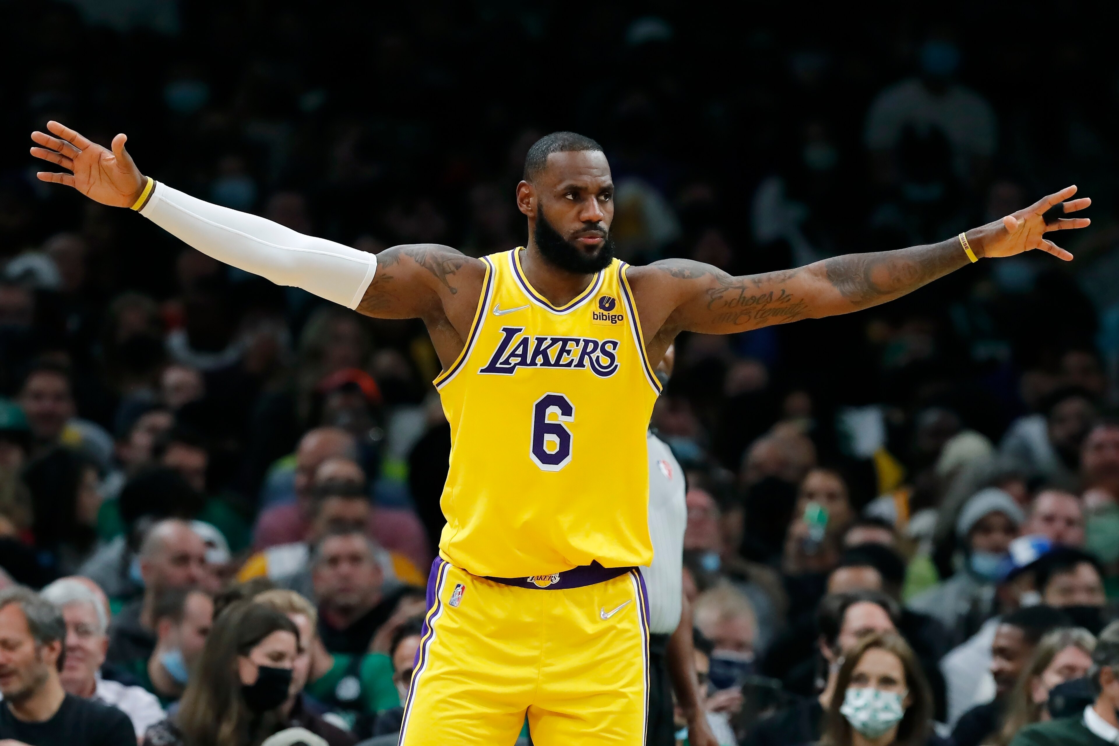 Los Angeles Lakers' LeBron James plays against the Boston Celtics during the second half of an NBA basketball game, Friday, Nov. 19, 2021, in Boston. (AP Photo/Michael Dwyer) Los Angeles Lakers' LeBron James plays against the Boston Celtics during the second half of an NBA basketball game, Friday, Nov. 19, 2021, in Boston. (AP Photo/Michael Dwyer)
