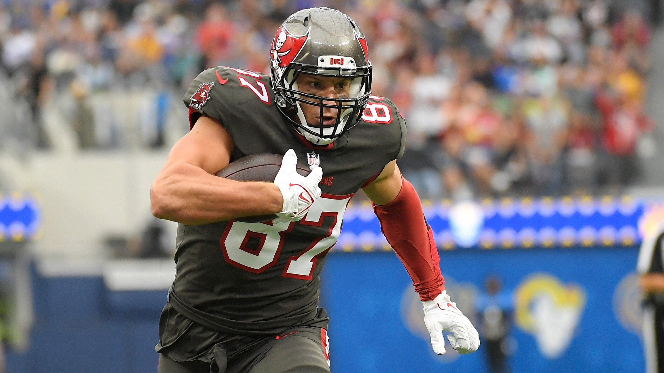 Tampa Bay Buccaneers tight end Rob Gronkowski runs after a catch during the first half of an NFL football game against the Los Angeles Rams Sunday, Sept. 26, 2021, in Inglewood, Calif. (AP Photo/Kevork Djansezian)