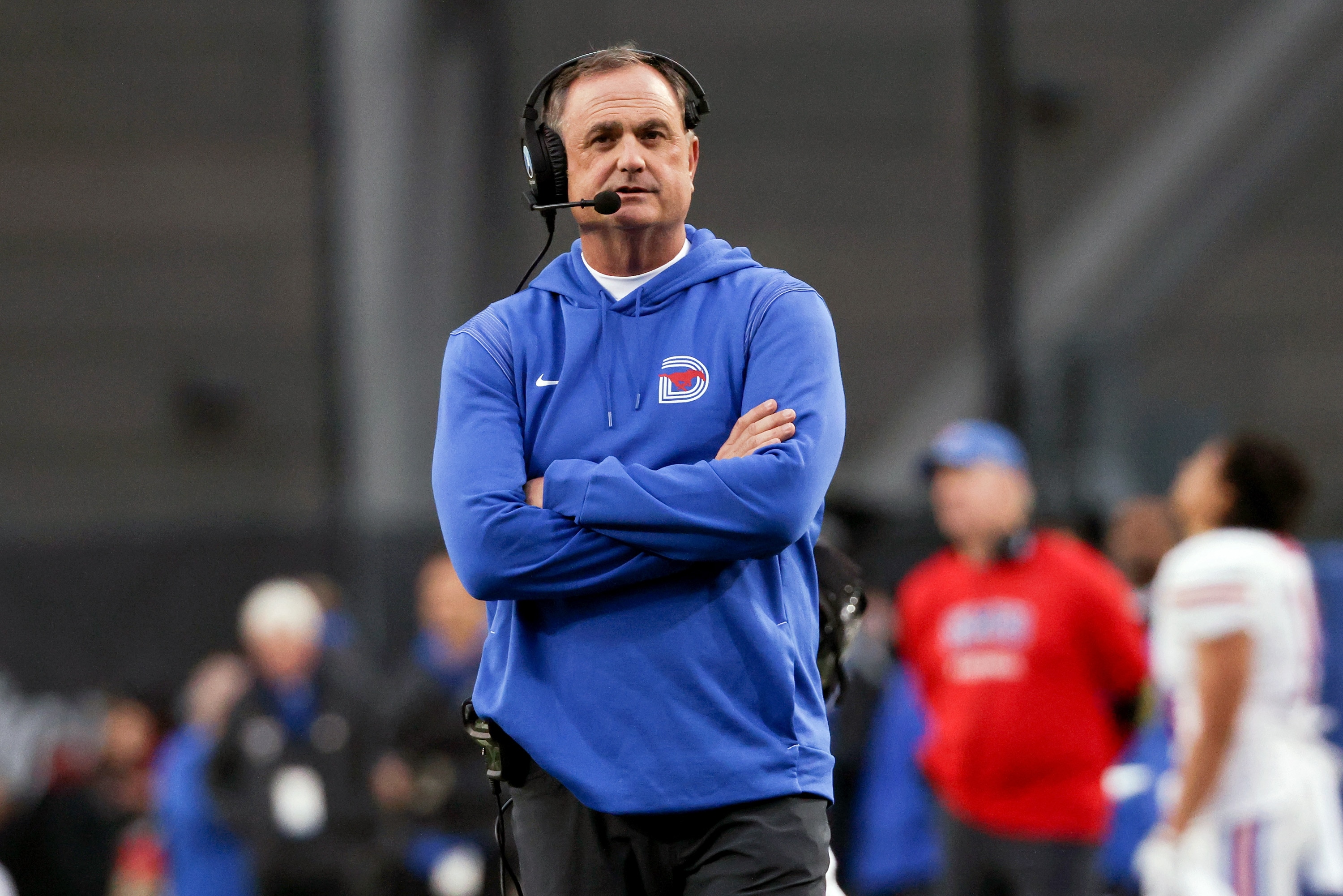 CINCINNATI, OHIO - NOVEMBER 20: Head coach Sonny Dykes of the SMU Mustangs looks on in the second quarter against the Cincinnati Bearcats at Nippert Stadium on November 20, 2021 in Cincinnati, Ohio. (Photo by Dylan Buell/Getty Images)