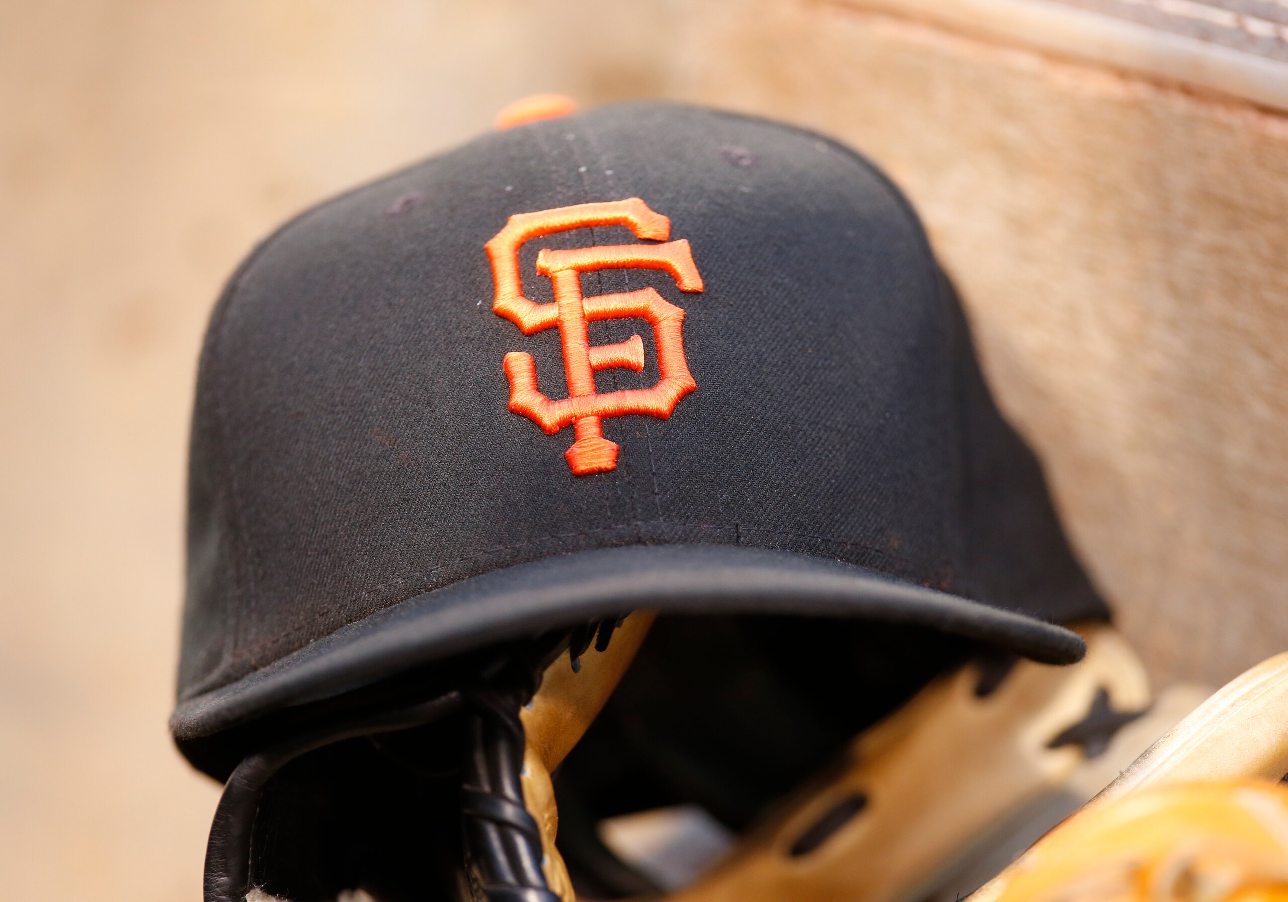 PITTSBURGH, PA - JUNE 20:  A detailed view of a San Francisco Giants hat during the game against the Pittsburgh Pirates at PNC Park on June 20, 2016 in Pittsburgh, Pennsylvania.  (Photo by Justin K. Aller/Getty Images) *** Local Caption ***