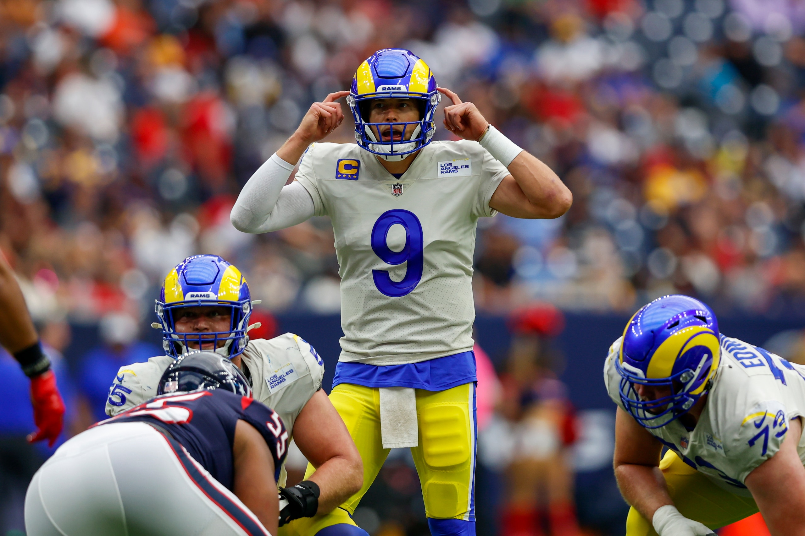 HOUSTON, TX - OCTOBER 31: Los Angeles Rams quarterback Matthew Stafford (9) during a game between the Los Angeles Rams and the Houston Texans at NRG Stadium on October 31, 2021 in Houston, Texas. (Photo by Jordon Kelly/Icon Sportswire via Getty Images)
