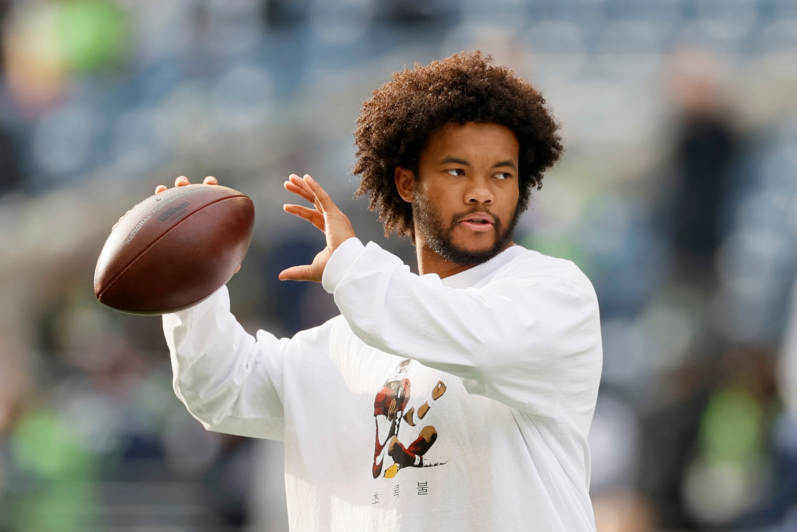 SEATTLE, WASHINGTON - NOVEMBER 21: Kyler Murray #1 of the Arizona Cardinals warms up before the game against the Seattle Seahawks at Lumen Field on November 21, 2021 in Seattle, Washington. (Photo by Steph Chambers/Getty Images)