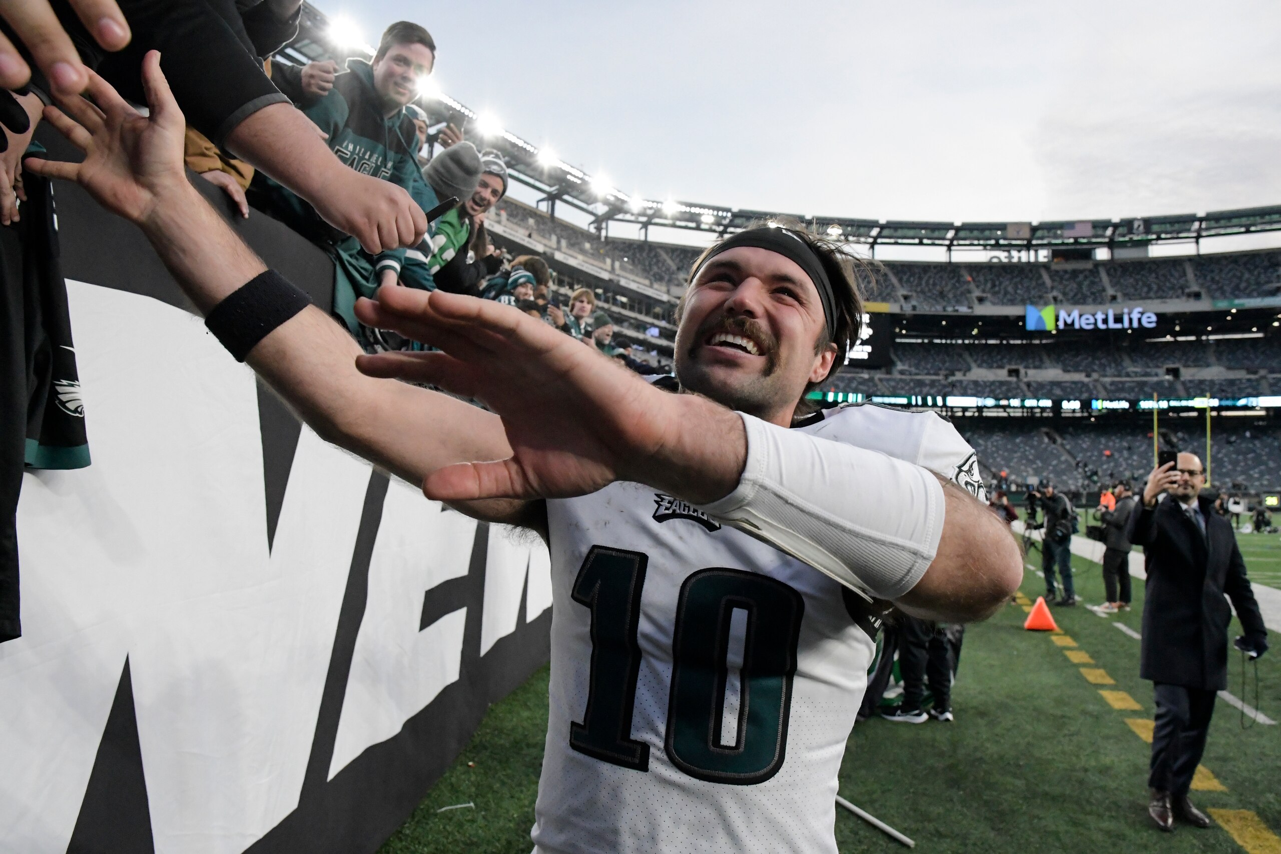 Philadelphia Eagles quarterback Gardner Minshew celebrates with fans after an NFL football game against the New York Jets, Sunday, Dec. 5, 2021, in East Rutherford, N.J. (AP Photo/Bill Kostroun) Philadelphia Eagles quarterback Gardner Minshew celebrates with fans after an NFL football game against the New York Jets, Sunday, Dec. 5, 2021, in East Rutherford, N.J. (AP Photo/Bill Kostroun)