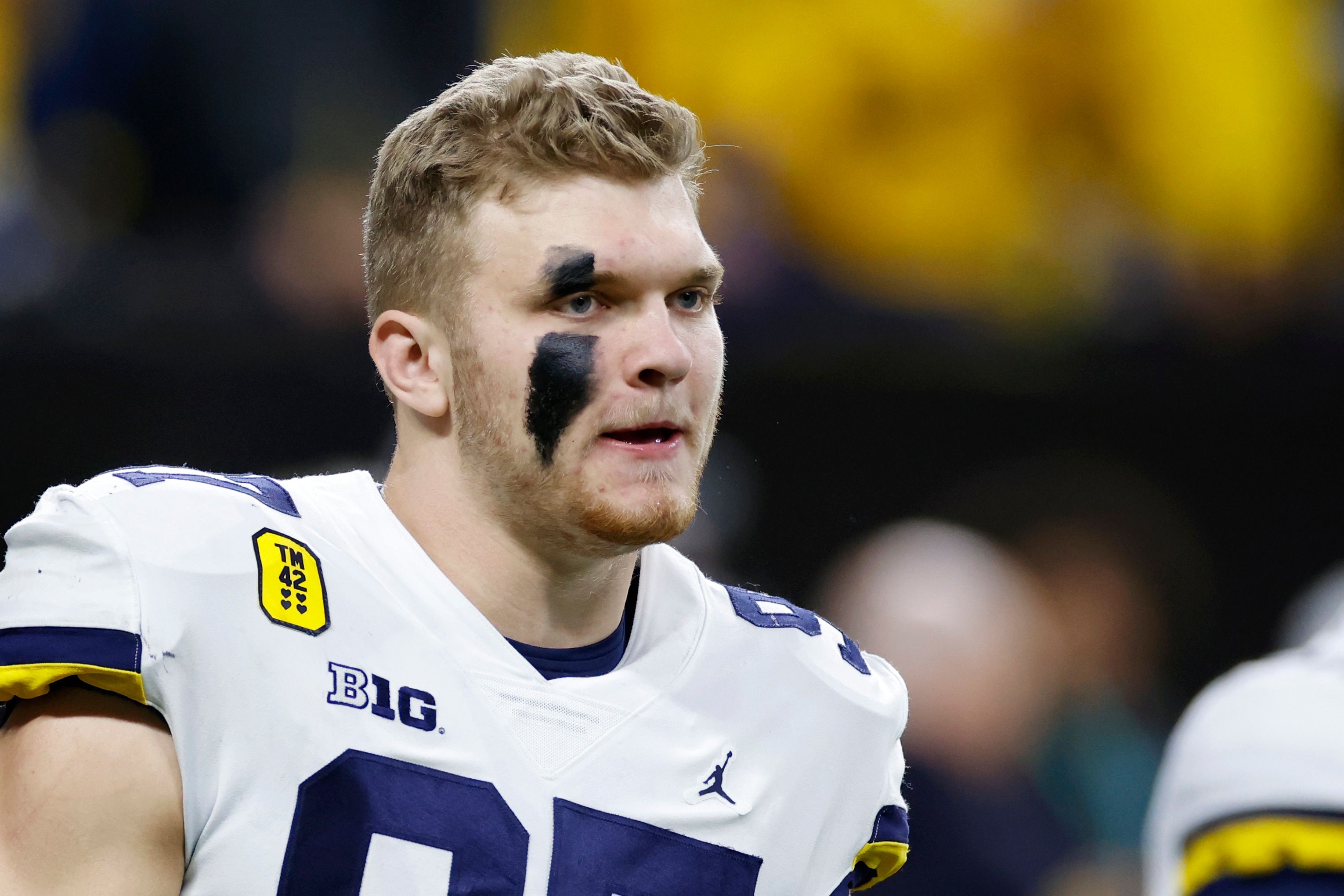 INDIANAPOLIS, IN - DECEMBER 04: Michigan Wolverines defensive end Aidan Hutchinson (97) looks on prior to the Big Ten Championship college football game against the Iowa Hawkeyes on Dec. 4, 2021 at Lucas Oil Stadium in Indianapolis, Indiana. (Photo by Joe Robbins/Icon Sportswire via Getty Images)