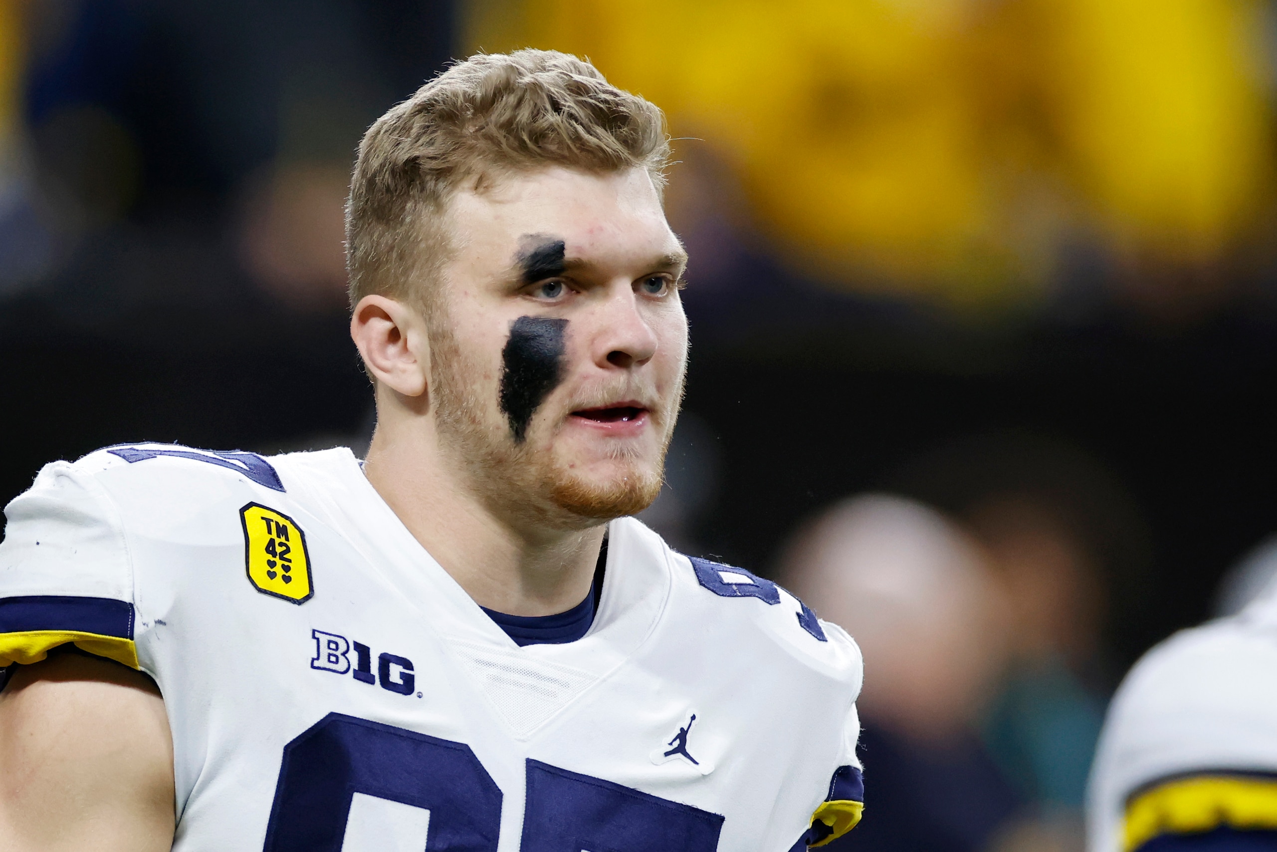 INDIANAPOLIS, IN - DECEMBER 04: Michigan Wolverines defensive end Aidan Hutchinson (97) looks on prior to the Big Ten Championship college football game against the Iowa Hawkeyes on Dec. 4, 2021 at Lucas Oil Stadium in Indianapolis, Indiana. (Photo by Joe Robbins/Icon Sportswire via Getty Images)
