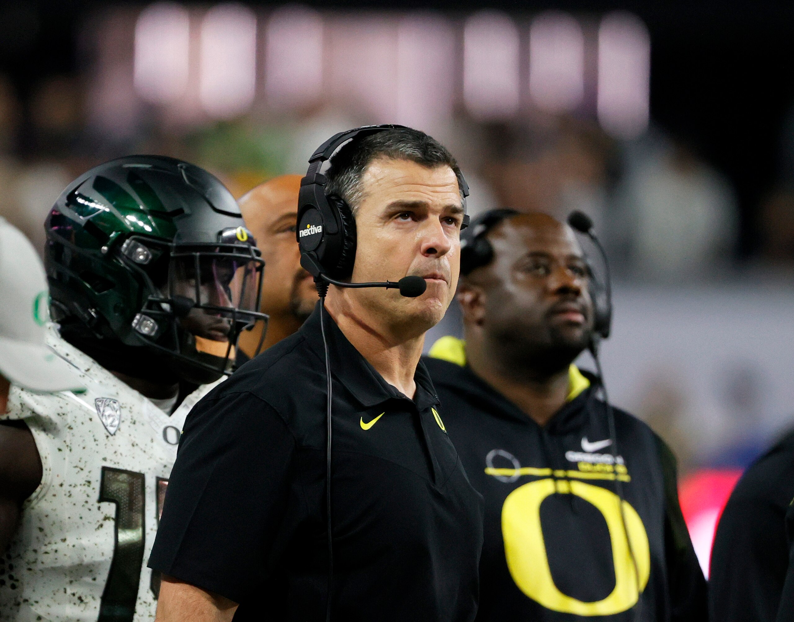 LAS VEGAS, NEVADA - DECEMBER 03:  Head coach Mario Cristobal of the Oregon Ducks looks on during the Pac-12 Conference championship game against the Utah Utes at Allegiant Stadium on December 3, 2021 in Las Vegas, Nevada. The Utes defeated the Ducks 38-10.  (Photo by Ethan Miller/Getty Images)