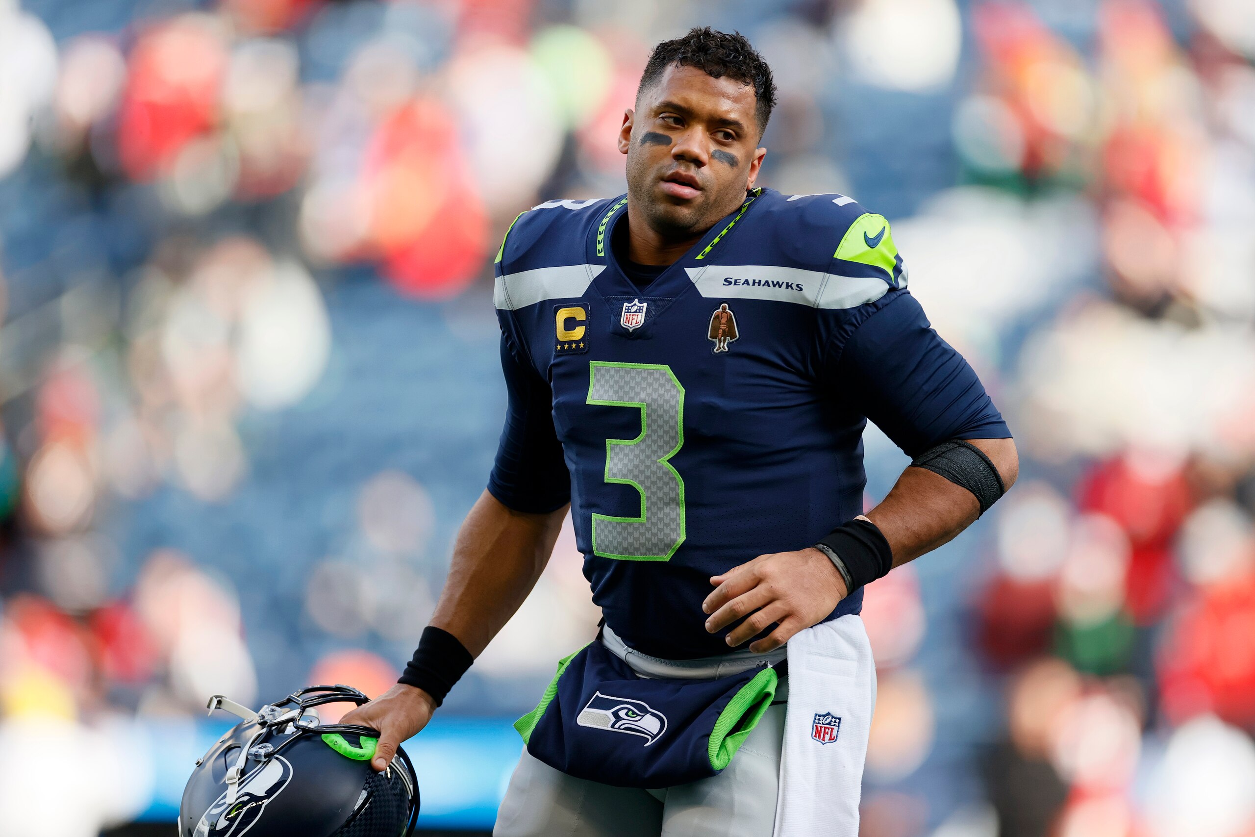 SEATTLE, WASHINGTON - DECEMBER 05: Russell Wilson #3 of the Seattle Seahawks warms up before the game against the San Francisco 49ers at Lumen Field on December 05, 2021 in Seattle, Washington. (Photo by Steph Chambers/Getty Images)