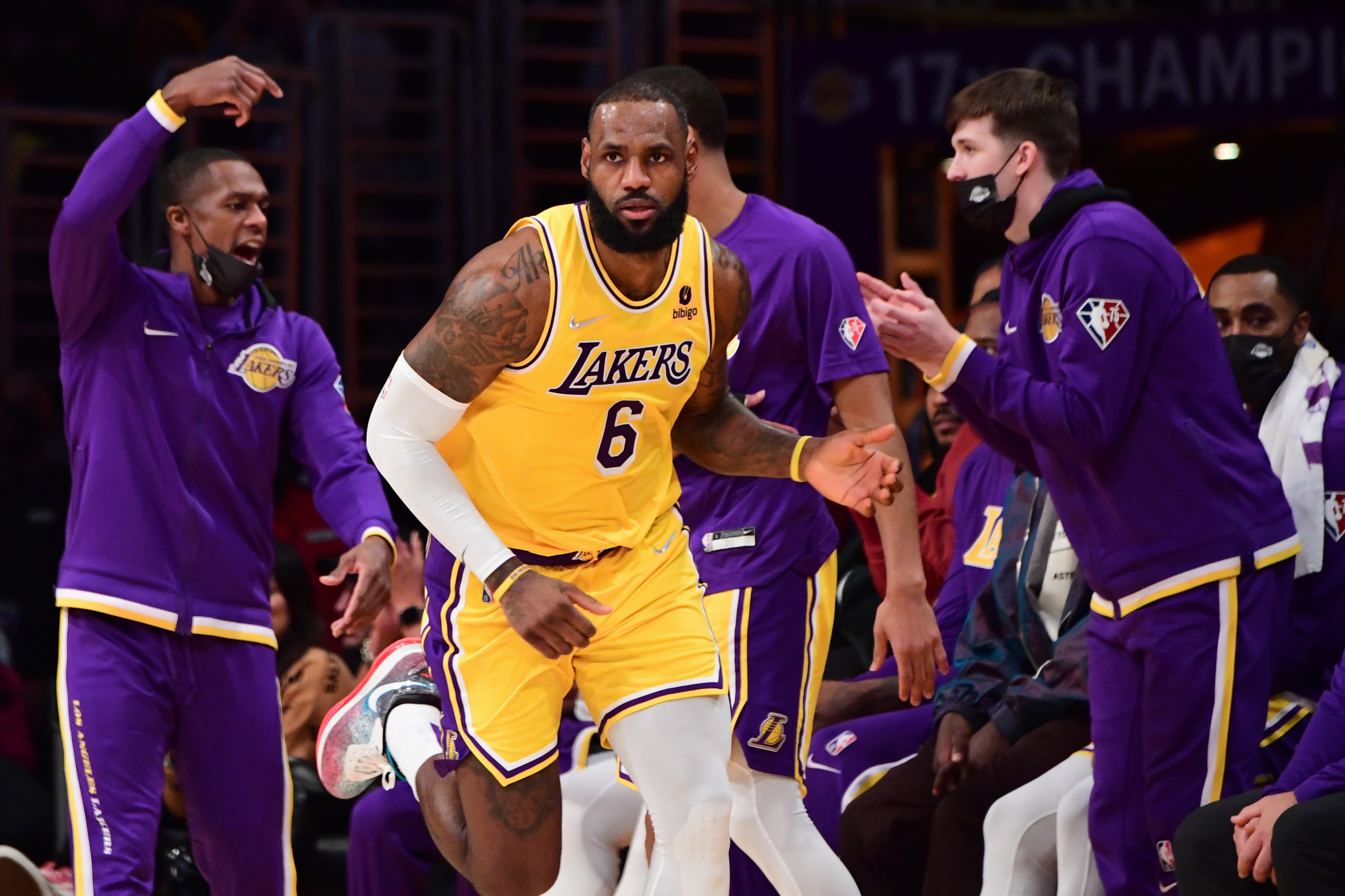 LOS ANGELES, CA - DECEMBER 7:  LeBron James #6 of the Los Angeles Lakers during the game against the Boston Celtics on December 7, 2021 at STAPLES Center in Los Angeles, California. NOTE TO USER: User expressly acknowledges and agrees that, by downloading and/or using this Photograph, user is consenting to the terms and conditions of the Getty Images License Agreement. Mandatory Copyright Notice: Copyright 2021 NBAE (Photo by Adam Pantozzi/NBAE via Getty Images)
